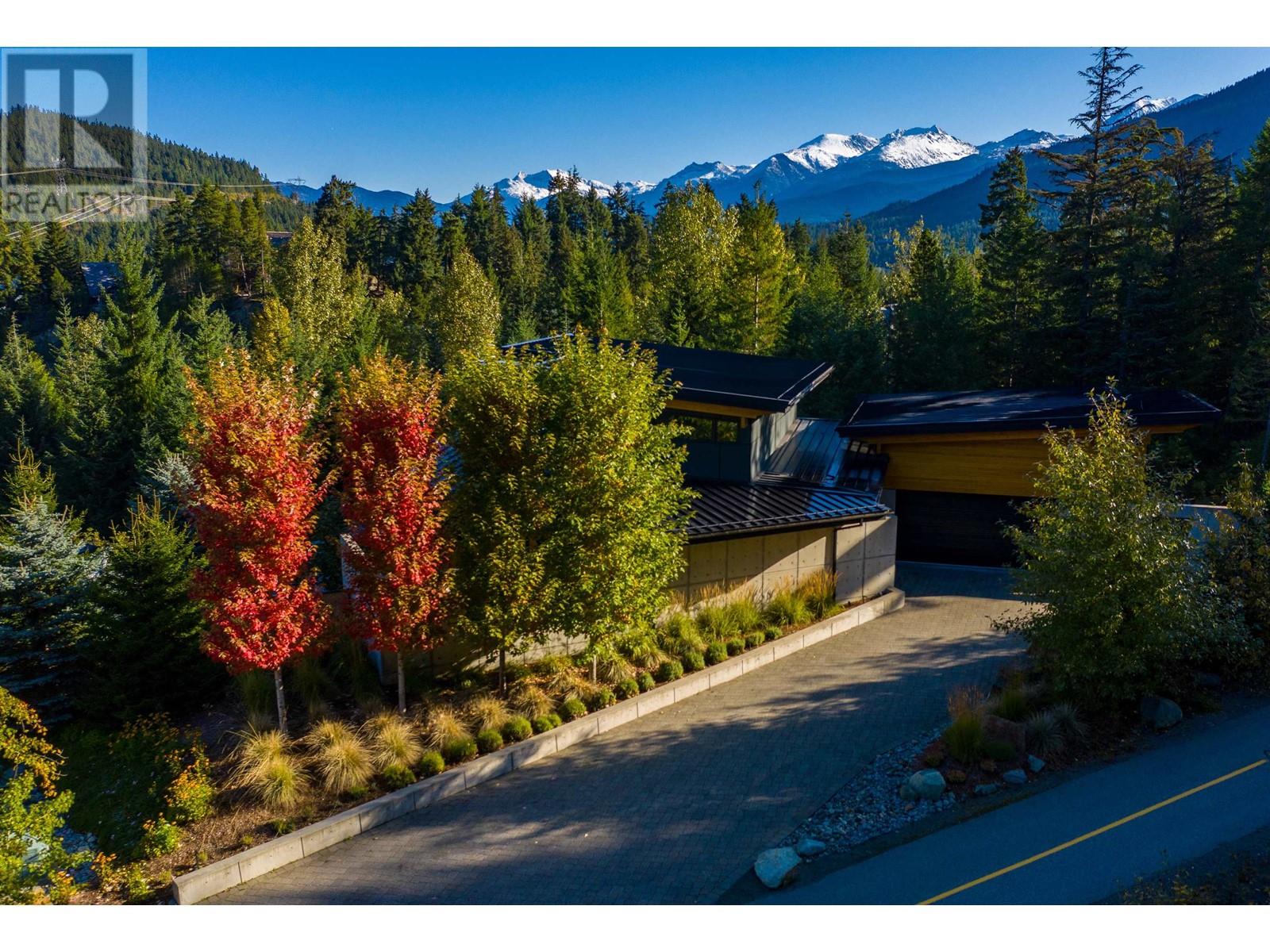 1563 SPRING CREEK DRIVE, Whistler real estate listing R2965654