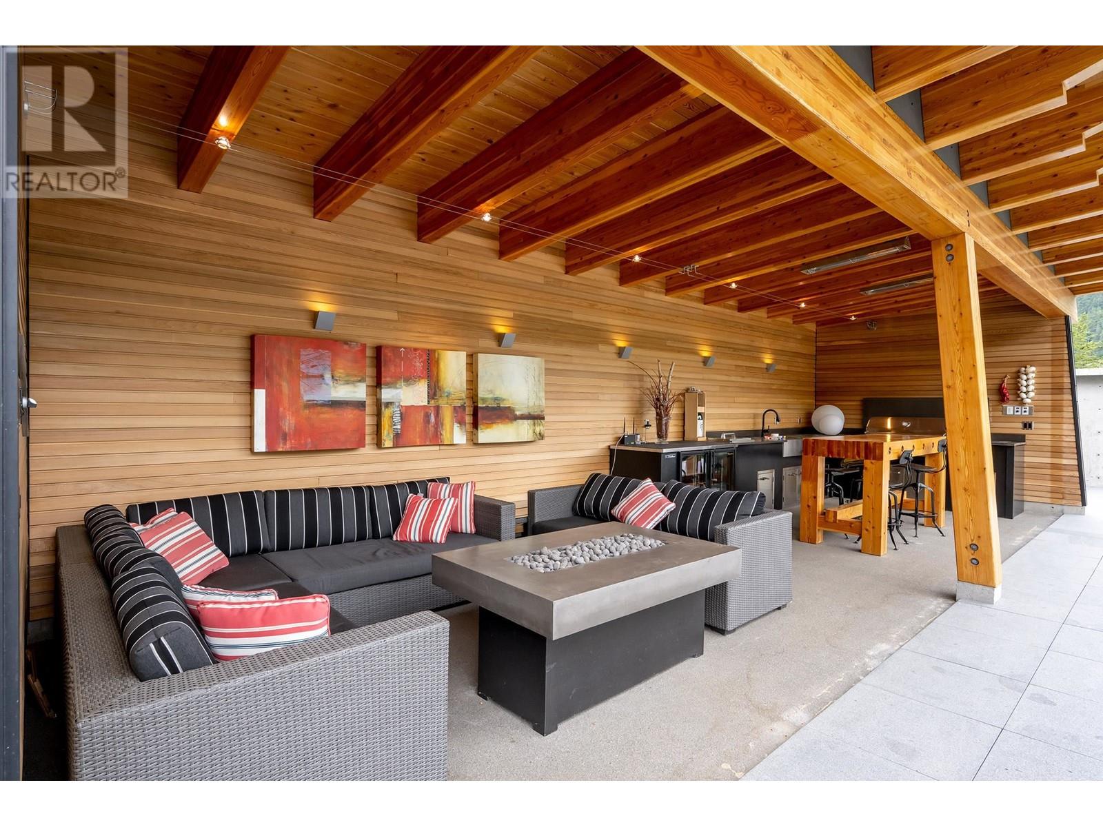 1563 SPRING CREEK DRIVE, Whistler real estate listing R2965654