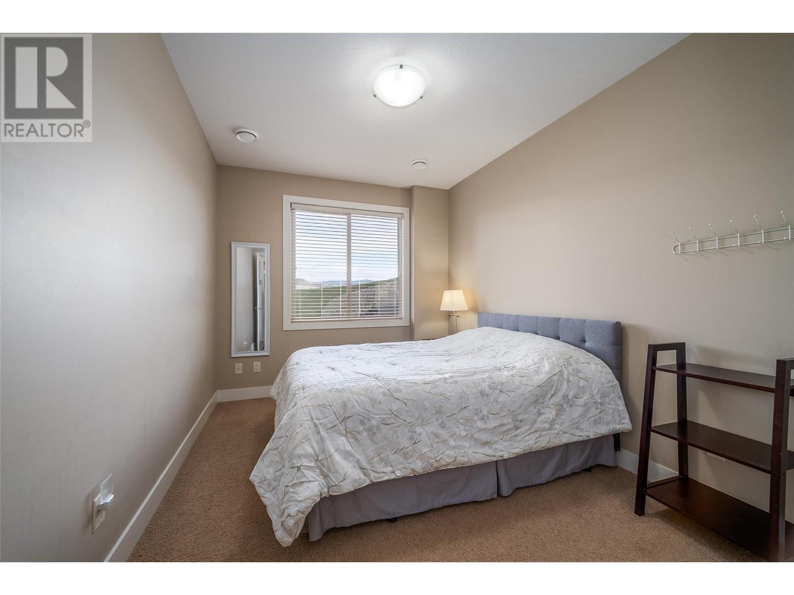 #12 2421 GLACIER COURT - Image 39