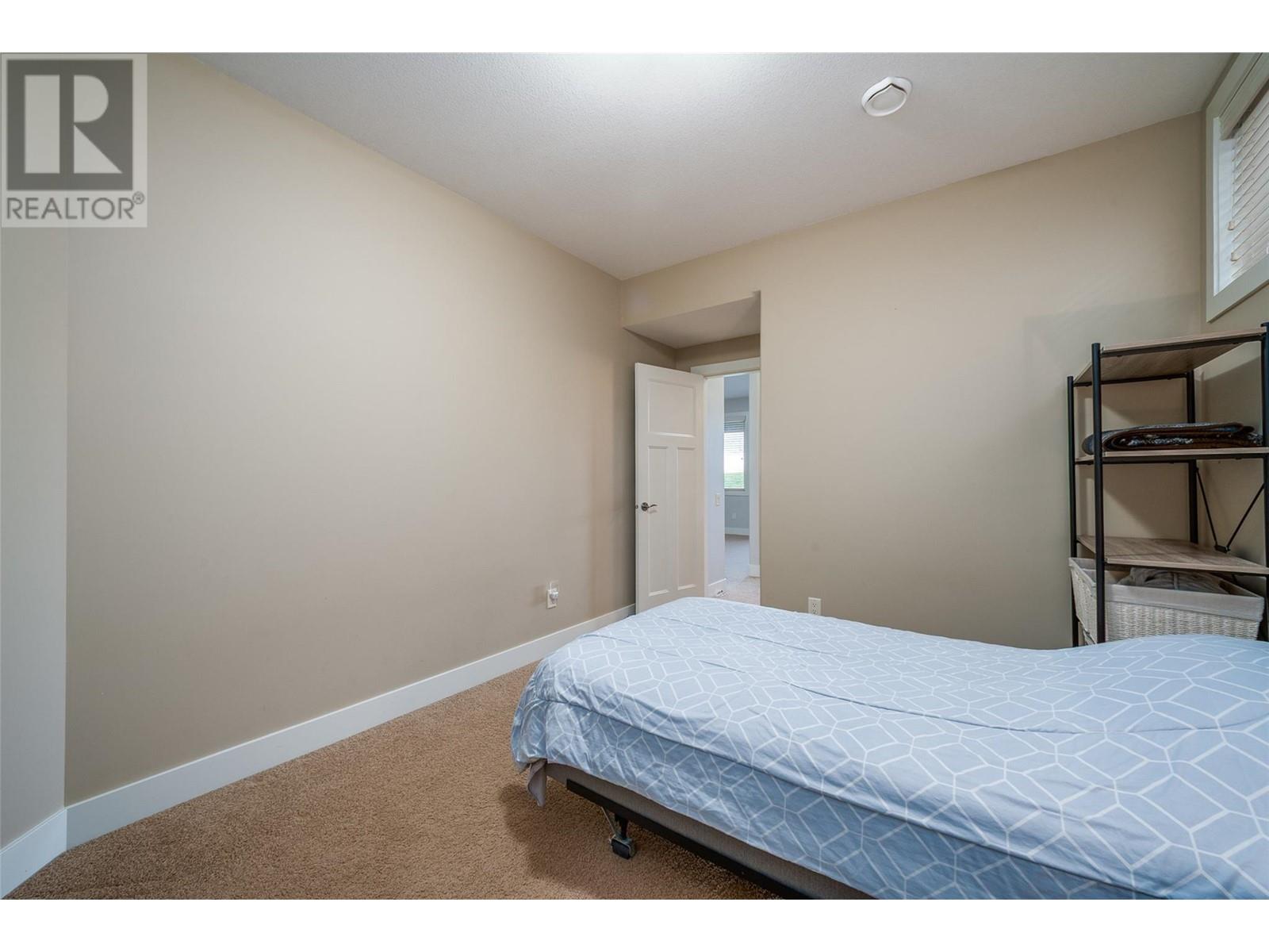 #12 2421 GLACIER COURT - Image 42