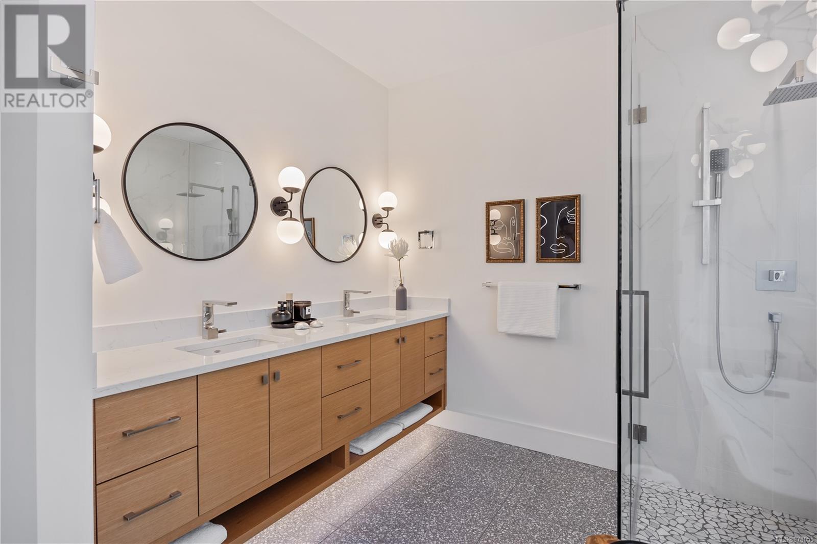 2836 Sheffield Cres, Courtenay real estate listing 978055