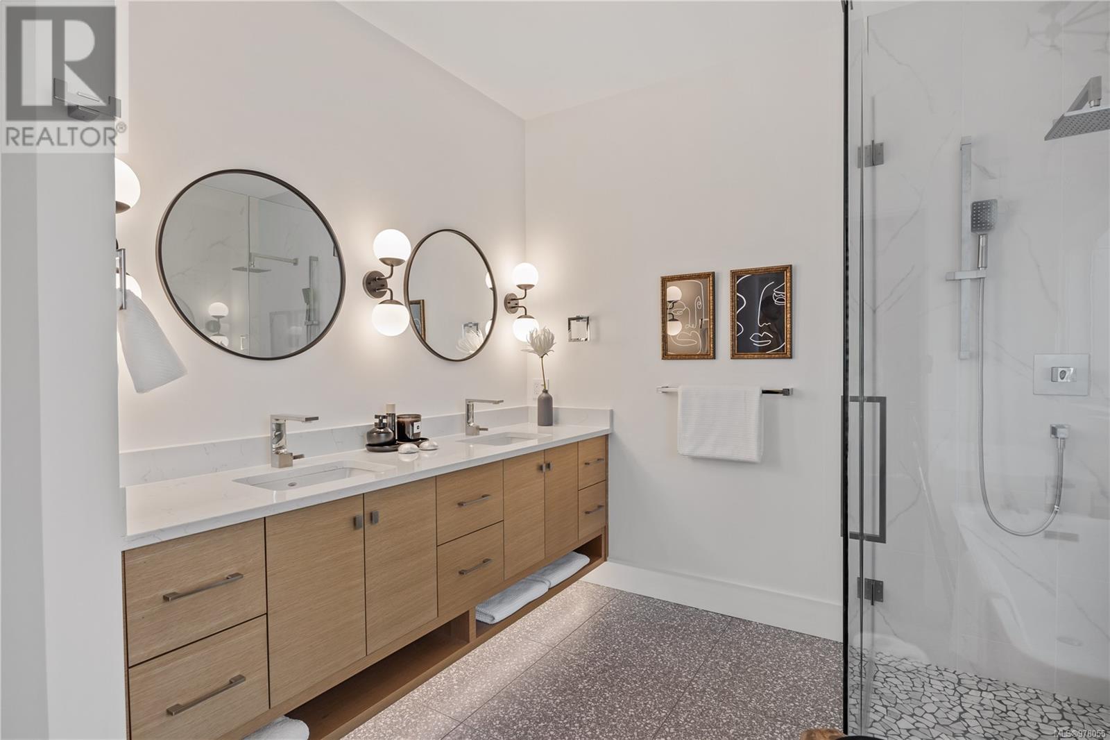 2836 Sheffield Cres, Courtenay real estate listing 978055