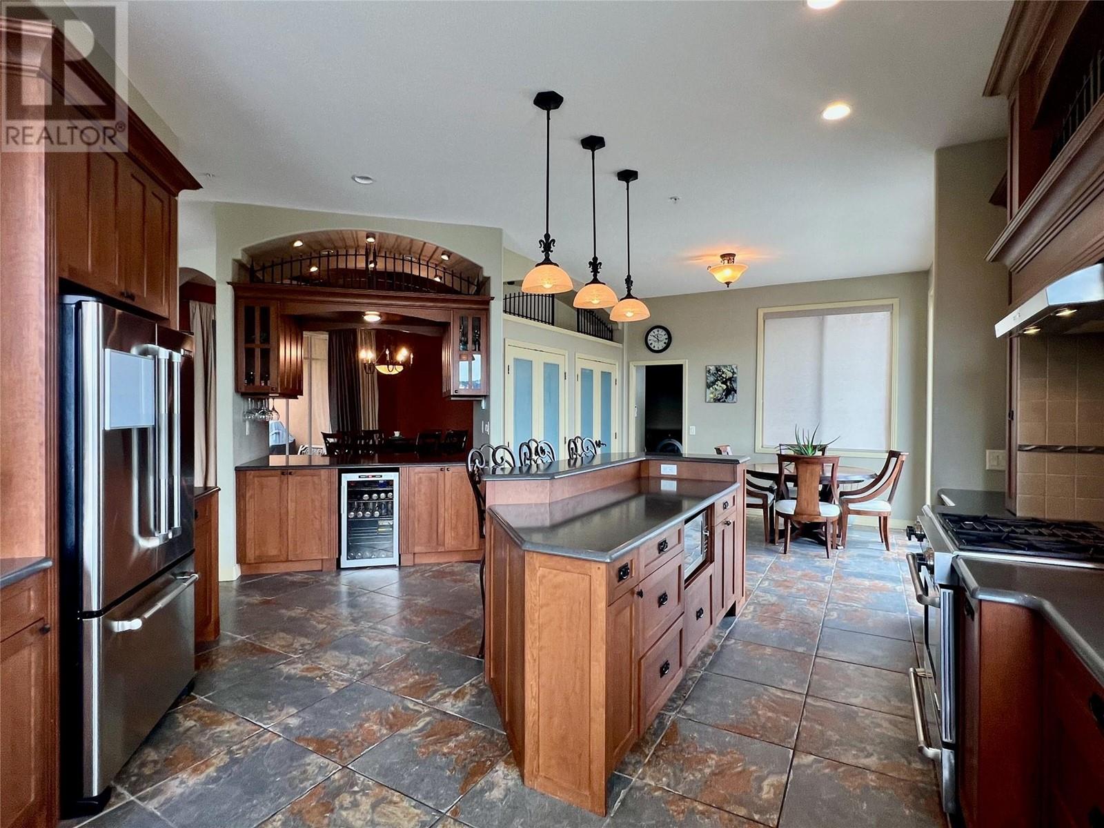 200 Harvest Court, Vernon