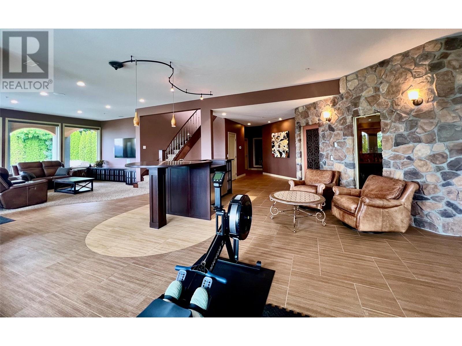 200 Harvest Court, Vernon