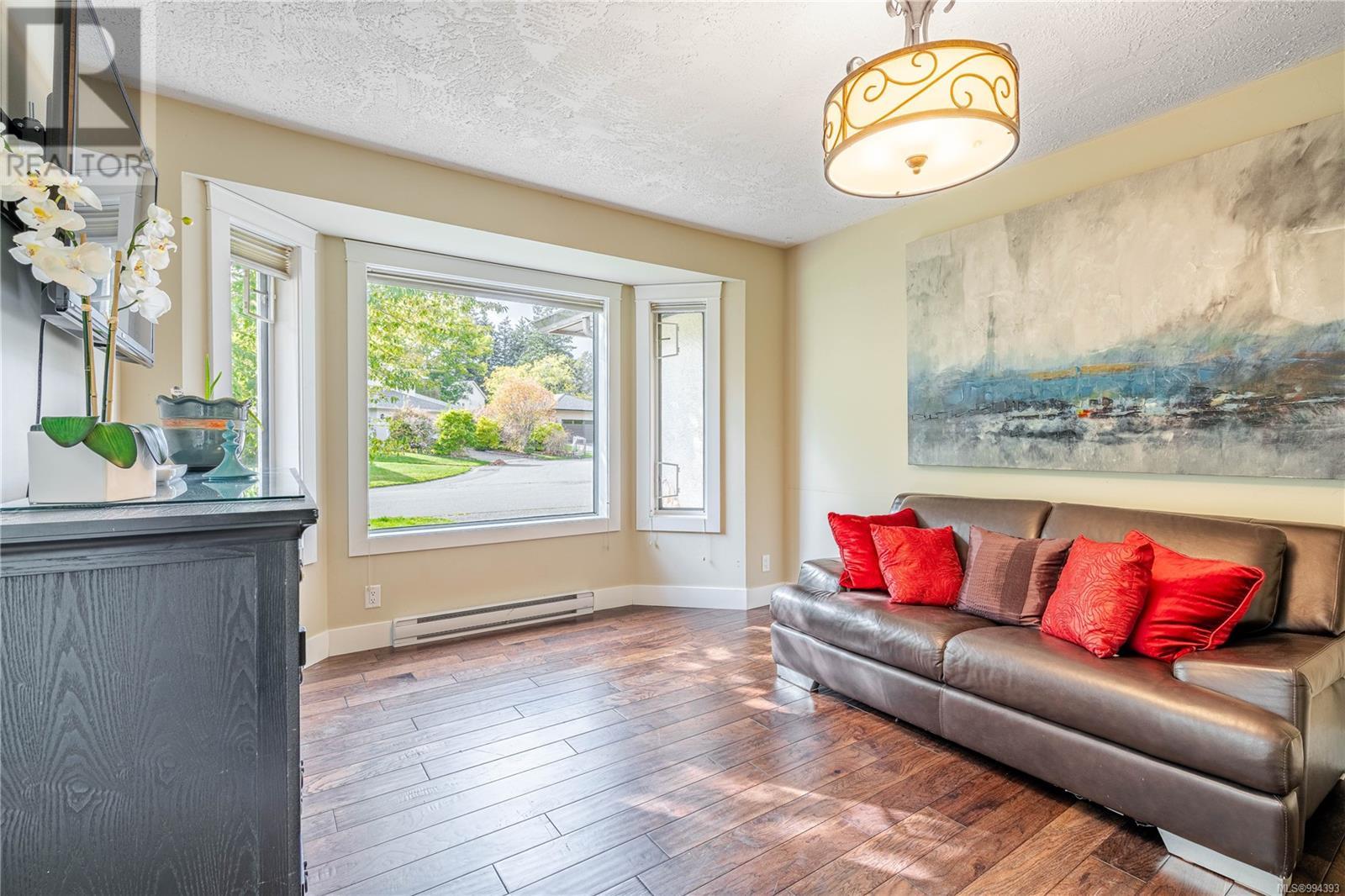  3979 Blue Ridge Place, Saanich