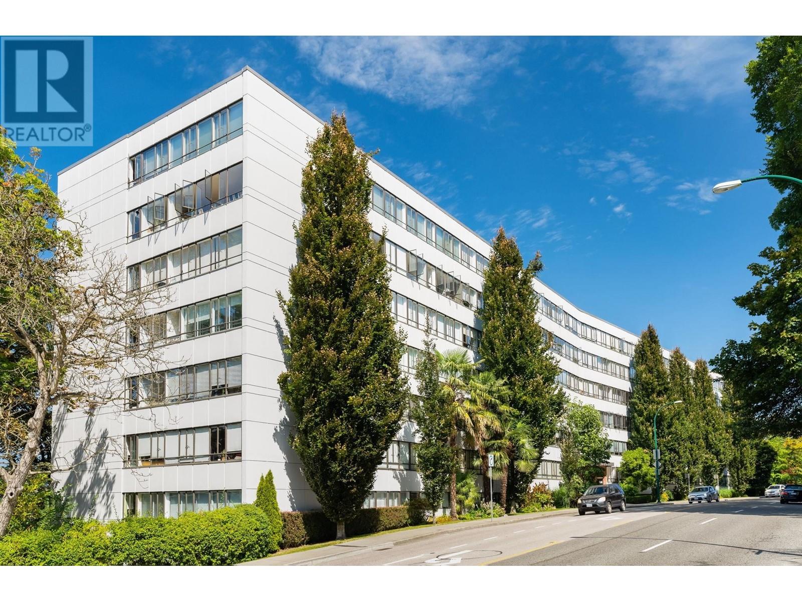 522 1445 MARPOLE AVENUE, Vancouver real estate listing R2986756