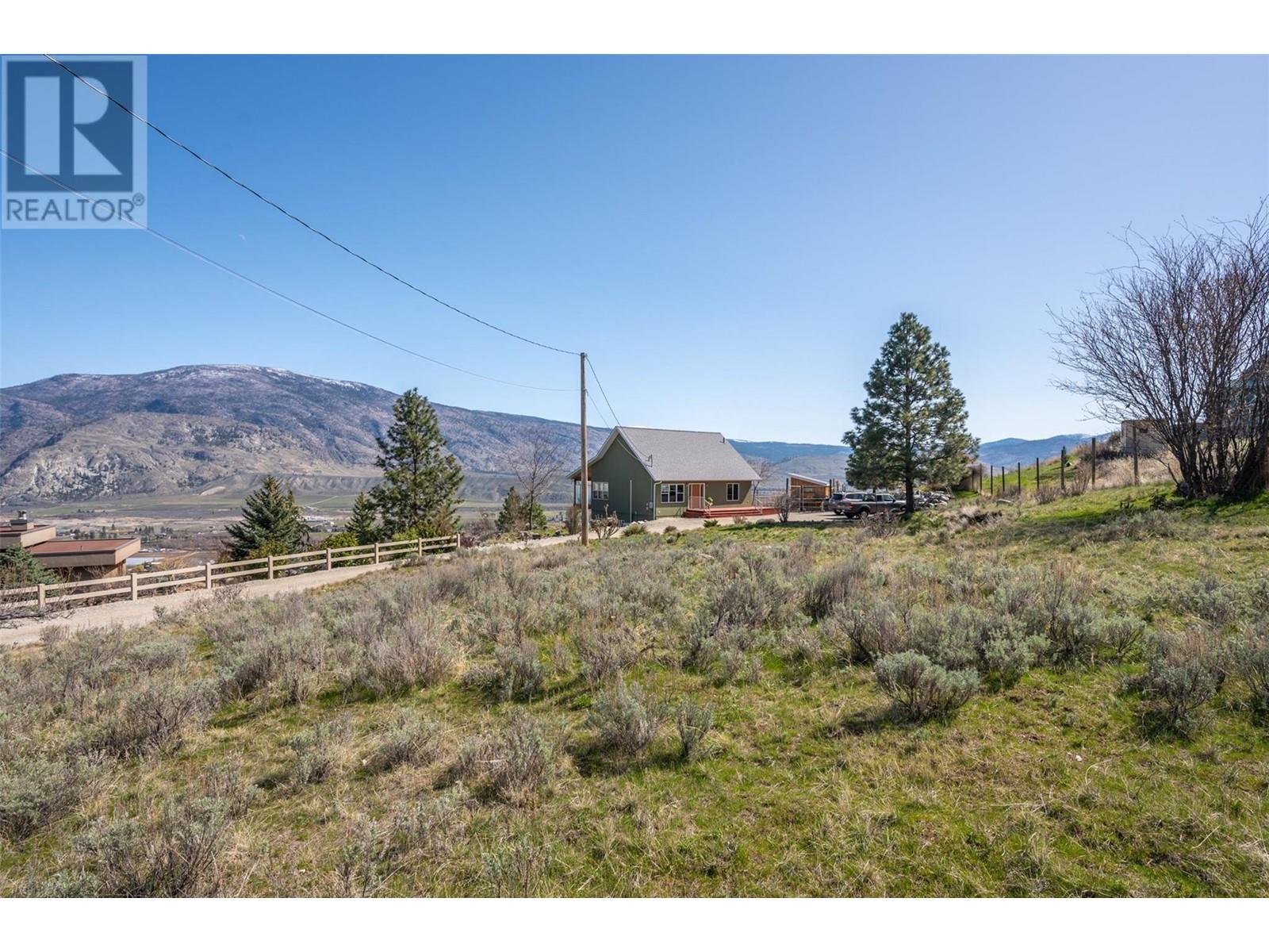 586 Wilson Mountain Road, Oliver