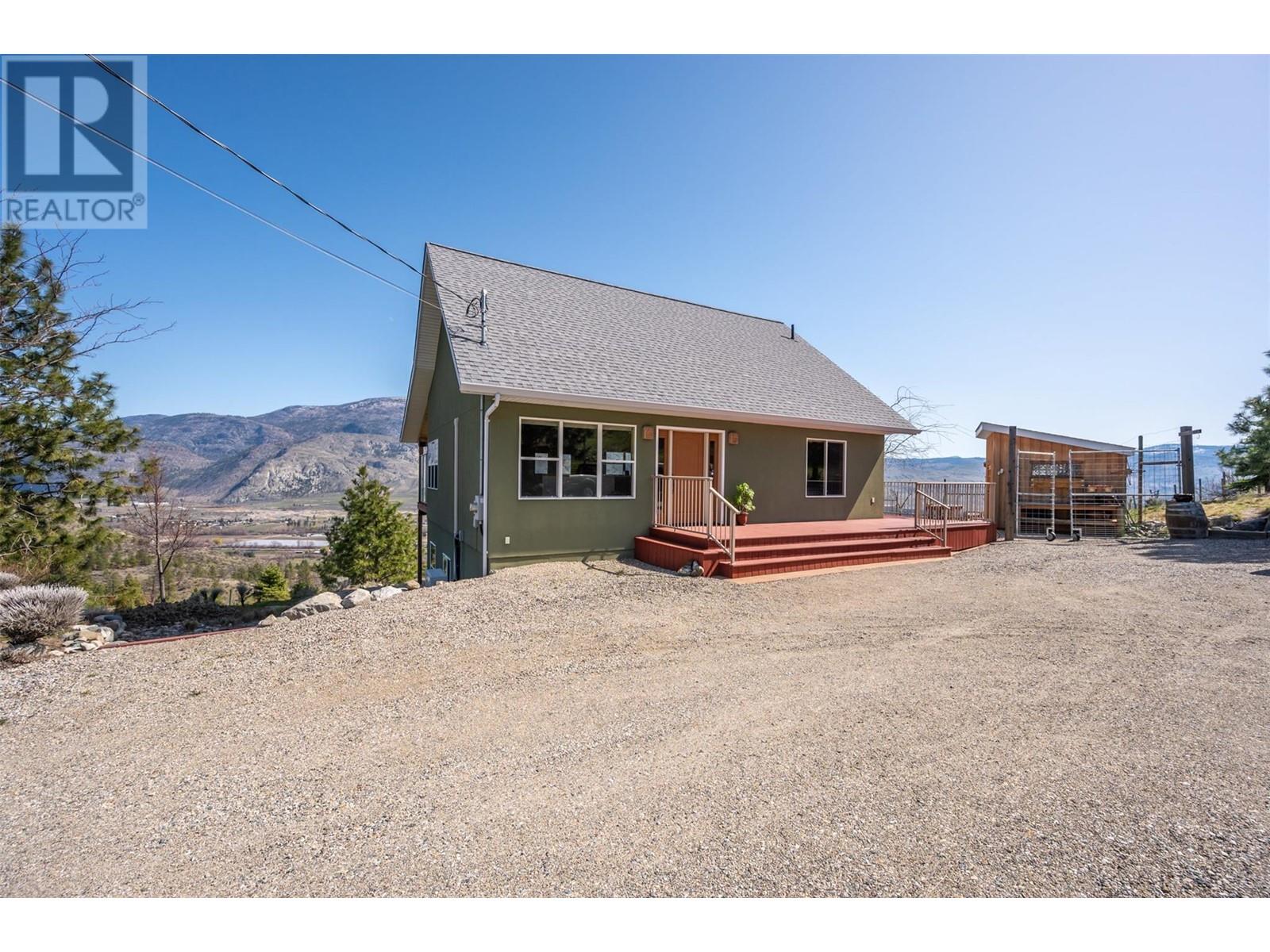 586 Wilson Mountain Road, Oliver