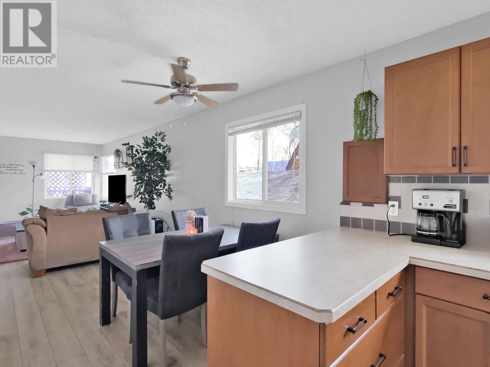 654 Wade Avenue W Unit# #101 & #102, Penticton