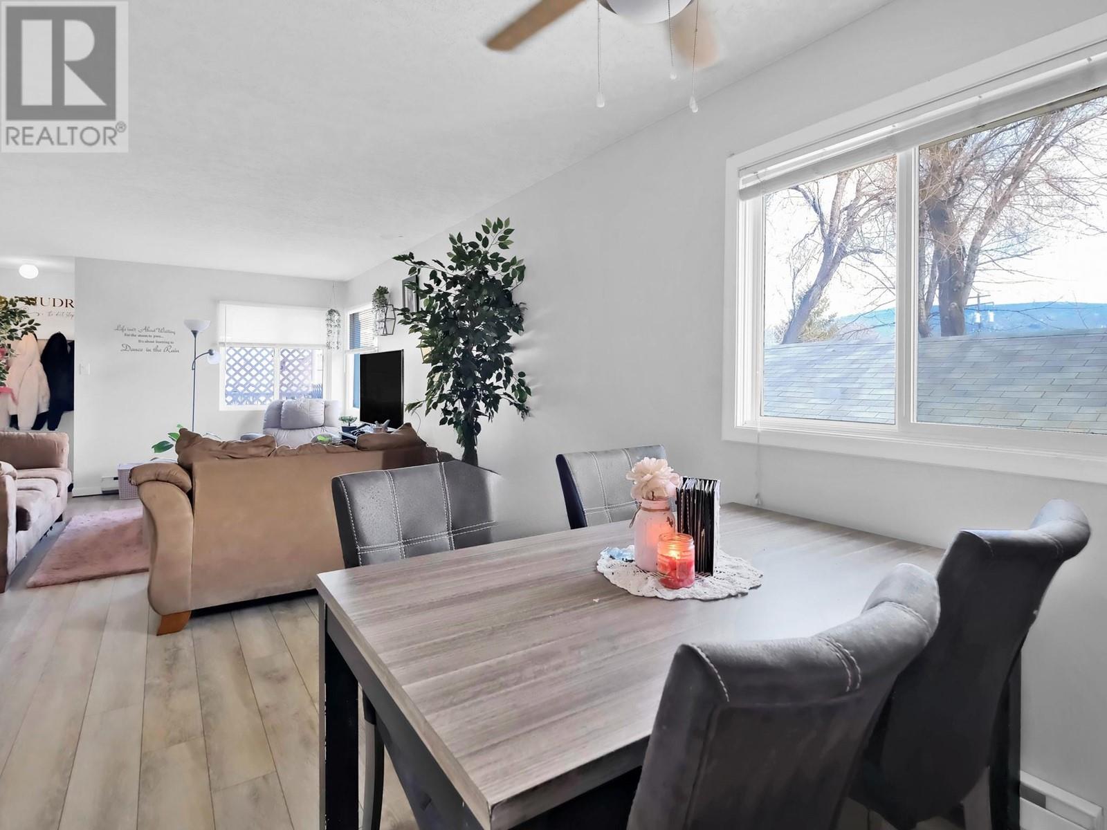 654 Wade Avenue W Unit# #101 & #102, Penticton