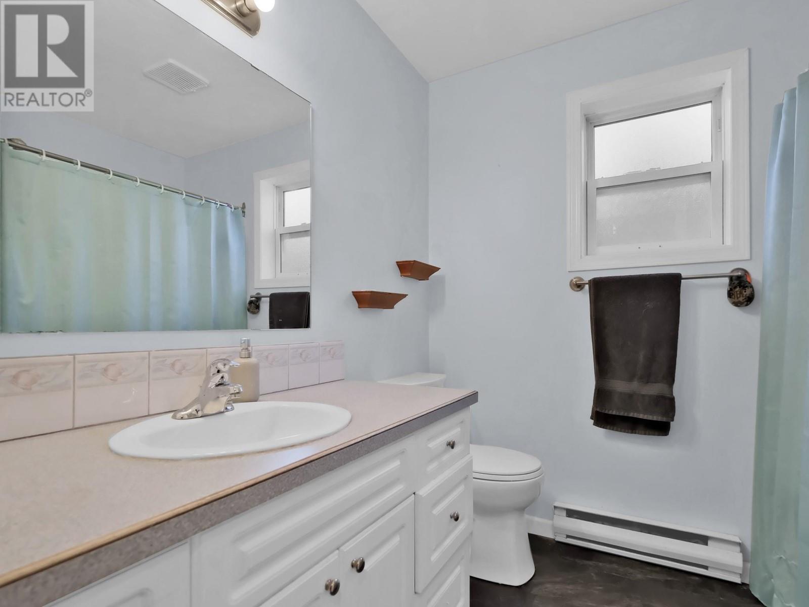 654 Wade Avenue W Unit# #101 & #102, Penticton