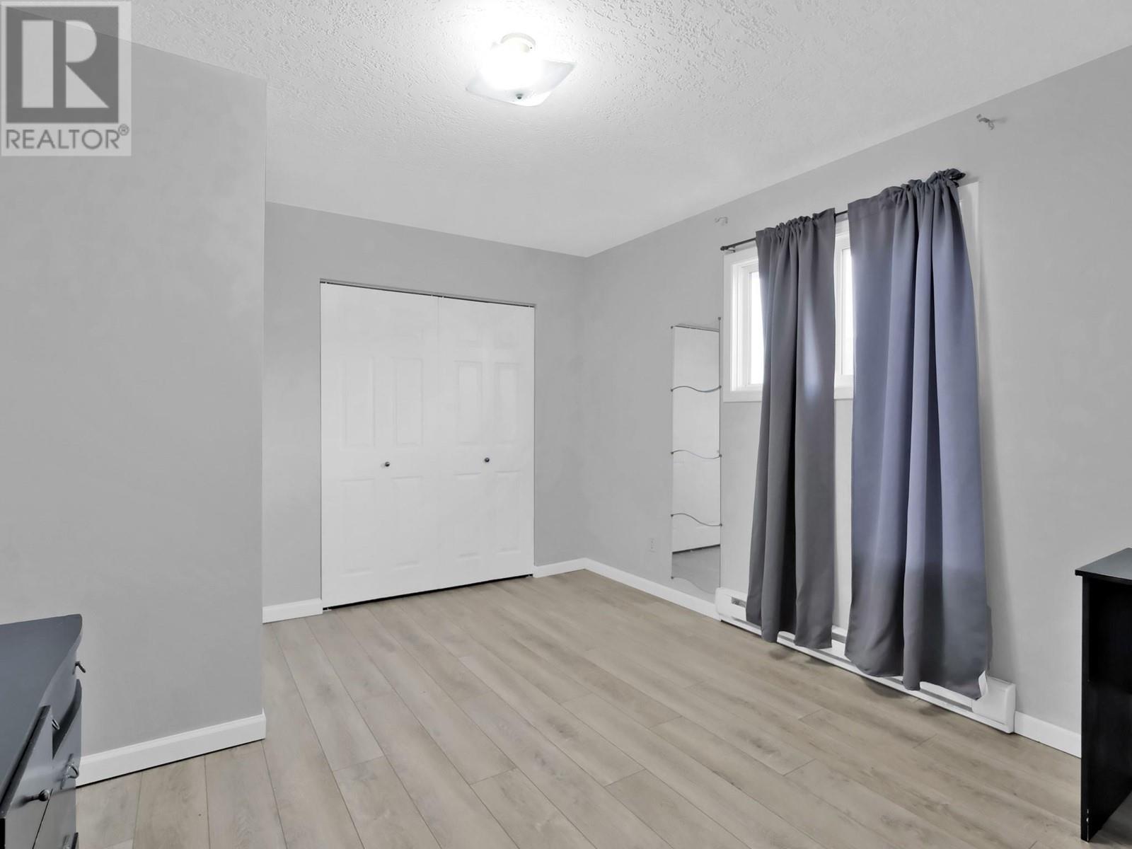 654 Wade Avenue W Unit# #101 & #102, Penticton