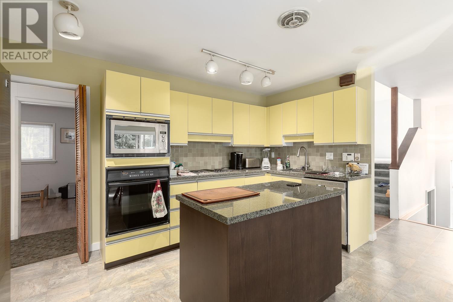 3186 W 42ND AVENUE, Vancouver