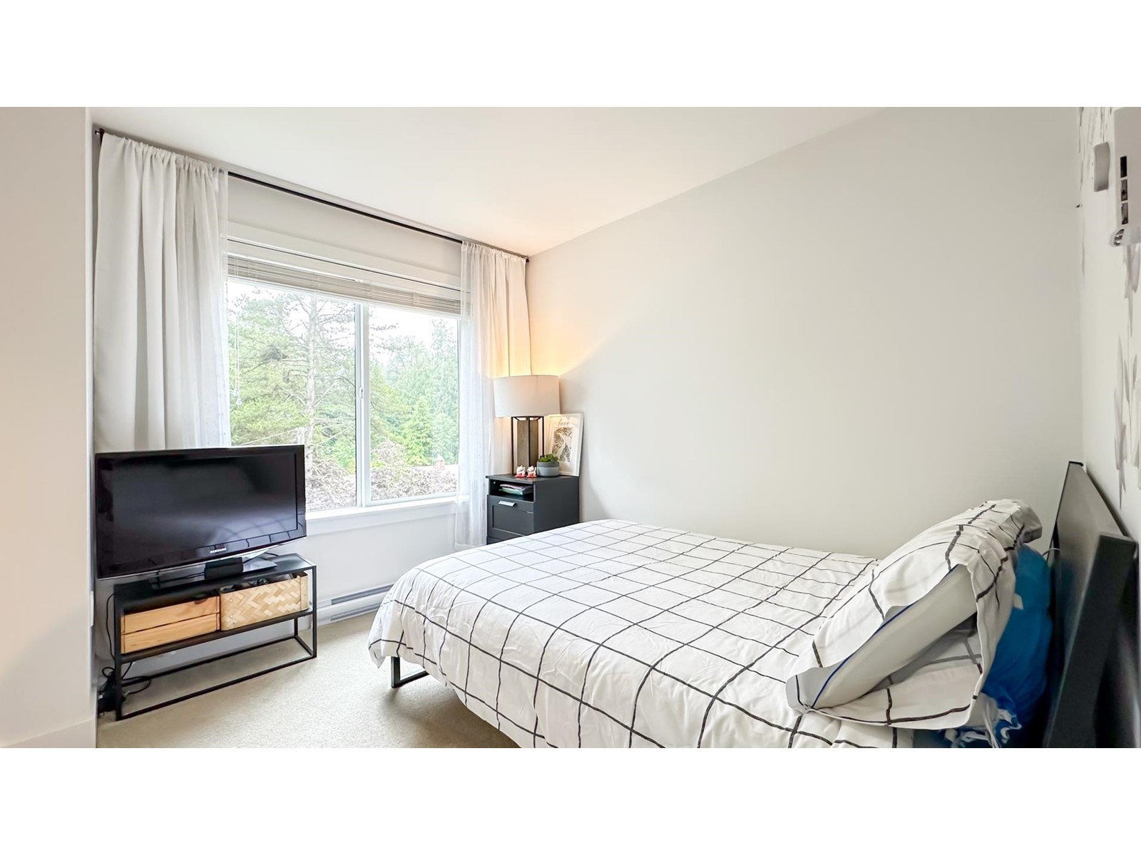 Photo 14 of 13 9718 161 A Street, Surrey BC