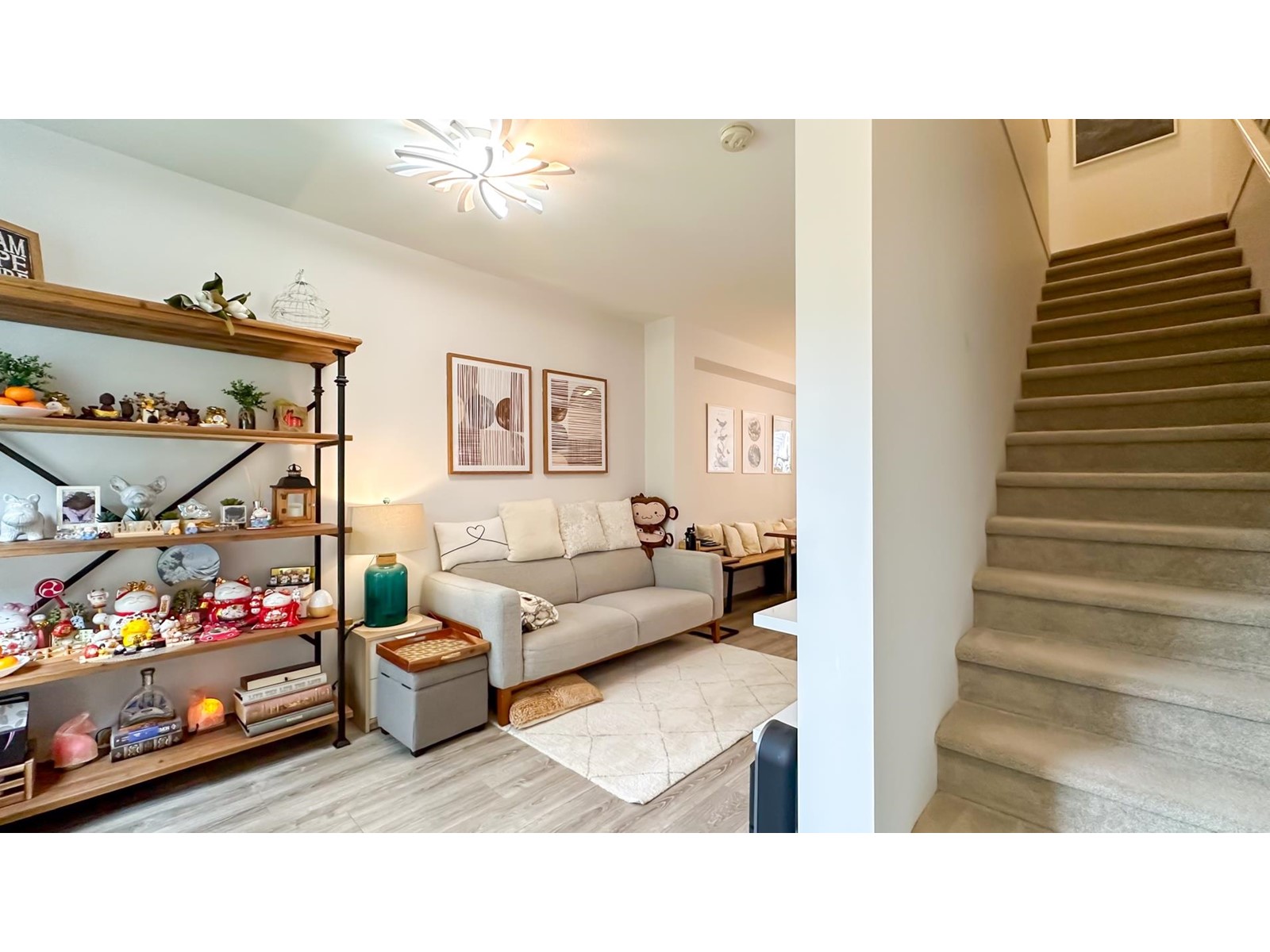 Photo 8 of 13 9718 161 A Street, Surrey BC