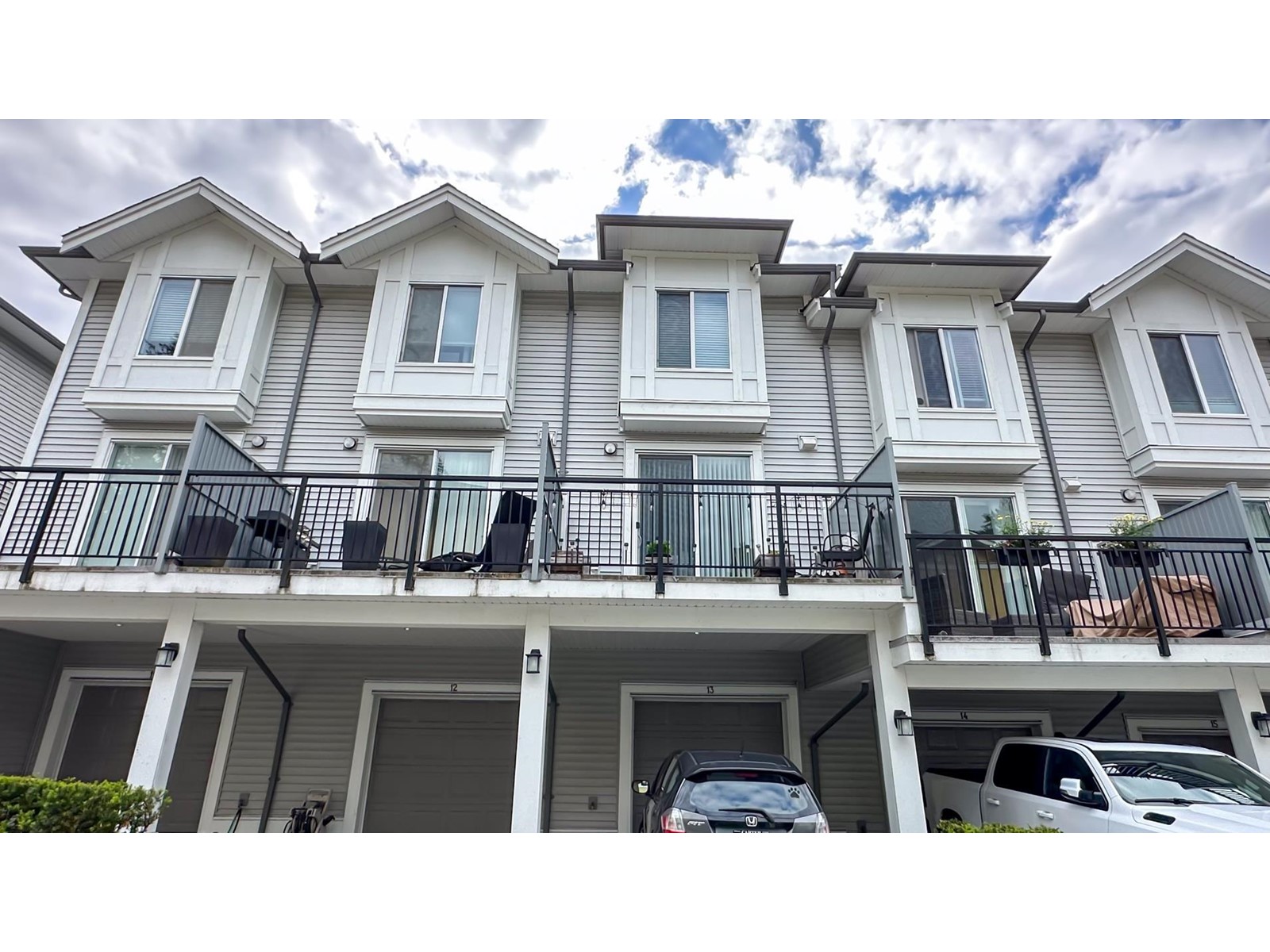 Photo 29 of 13 9718 161 A Street, Surrey BC