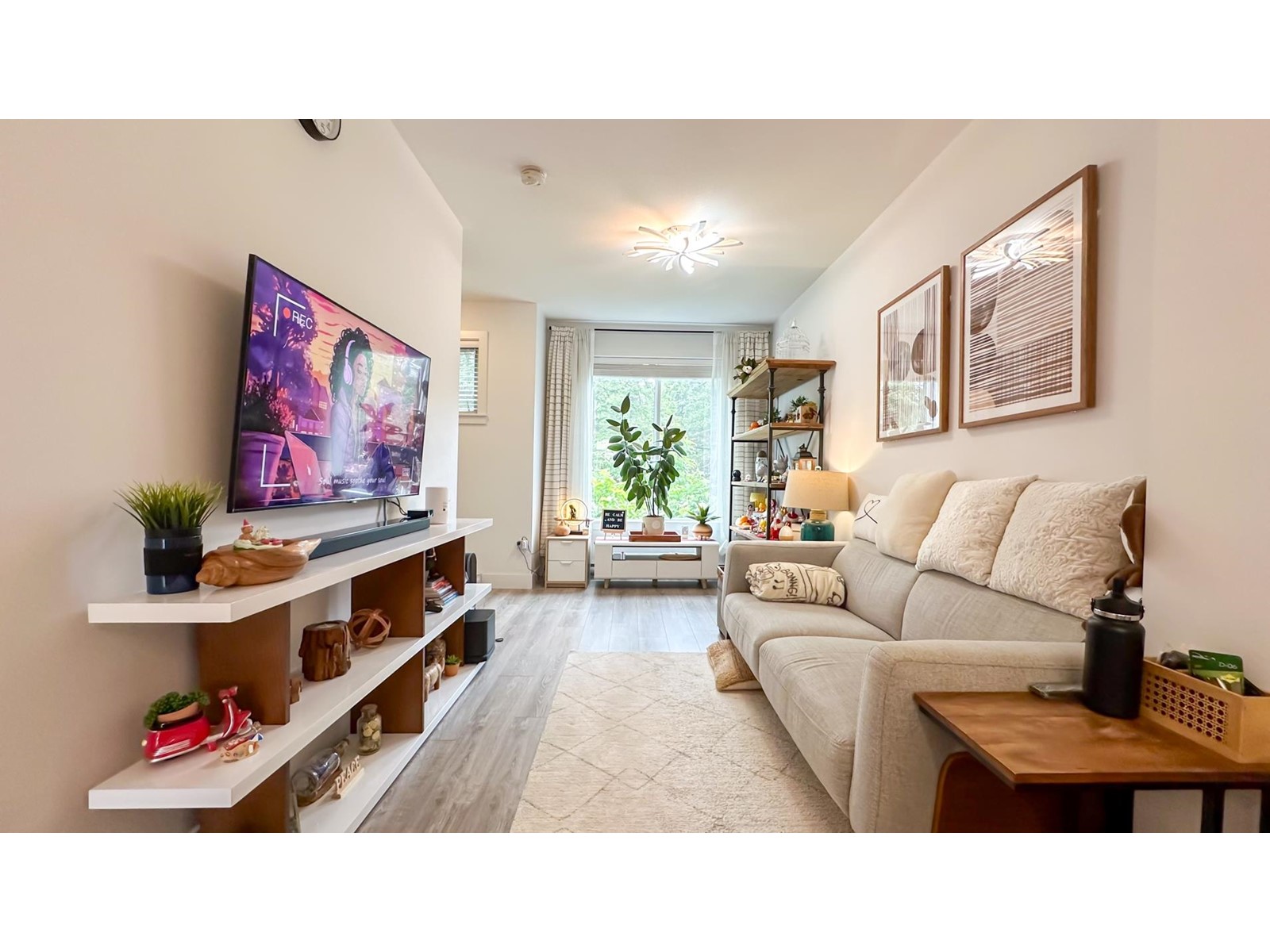 Photo 9 of 13 9718 161 A Street, Surrey BC