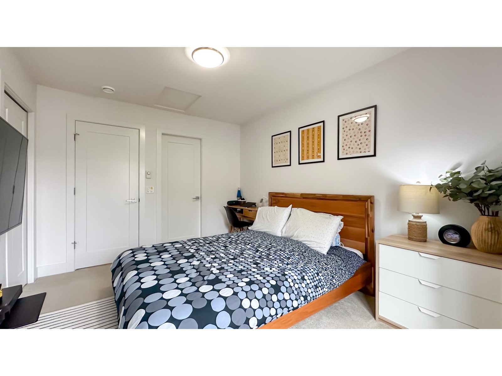 Photo 16 of 13 9718 161 A Street, Surrey BC