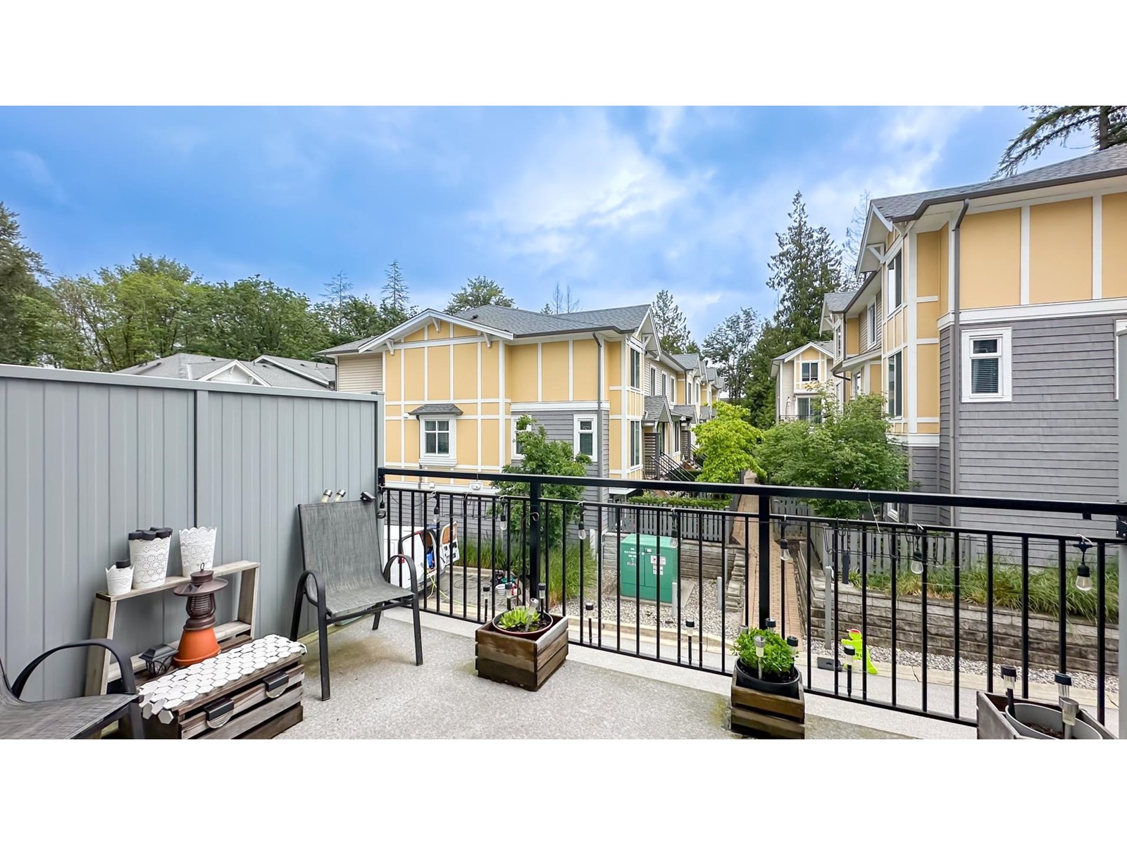 Photo 26 of 13 9718 161 A Street, Surrey BC