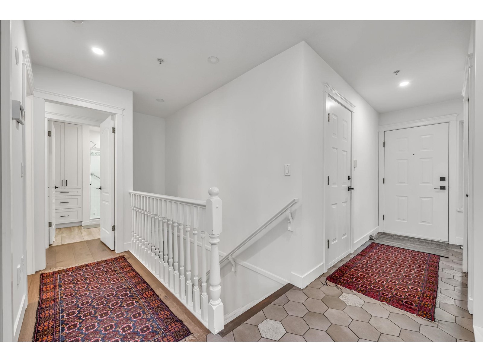 Photo 14 of 18 20222 96 Avenue, Langley BC