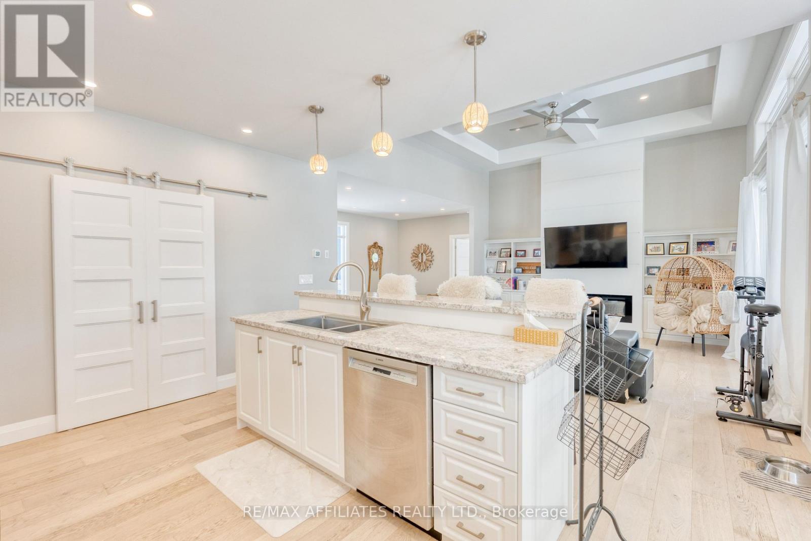 Photo 7 of 23 Tudor Circle, Rideau Lakes ON