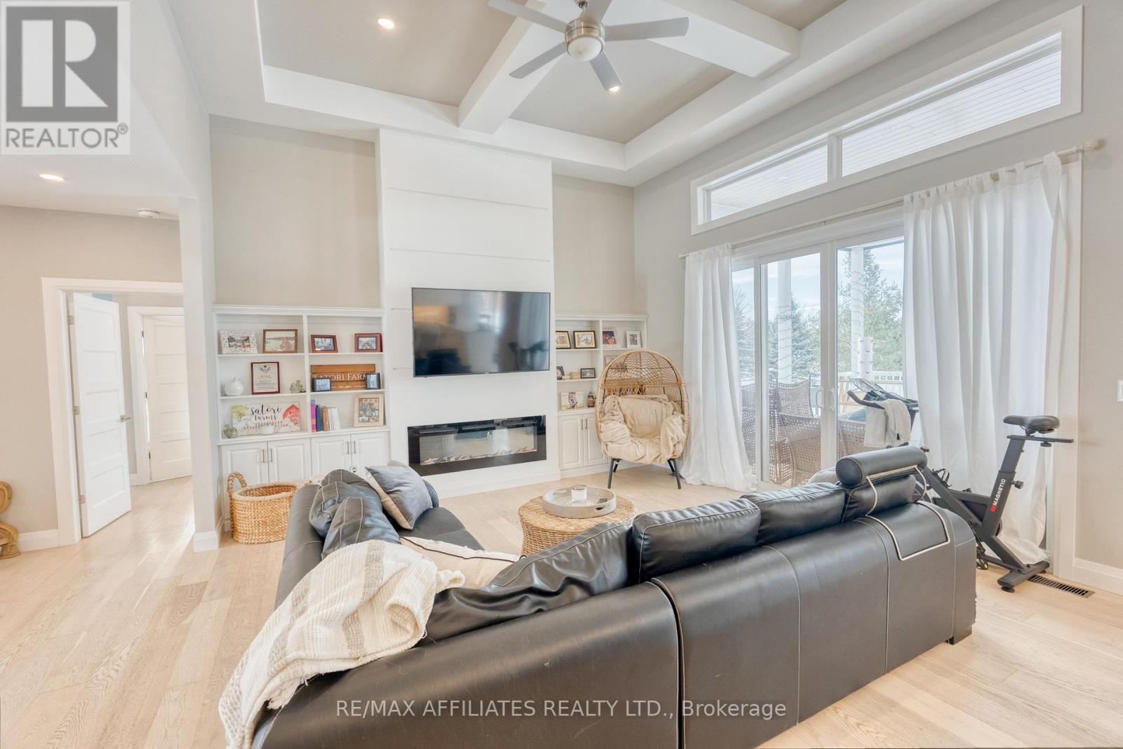 Photo 6 of 23 Tudor Circle, Rideau Lakes ON