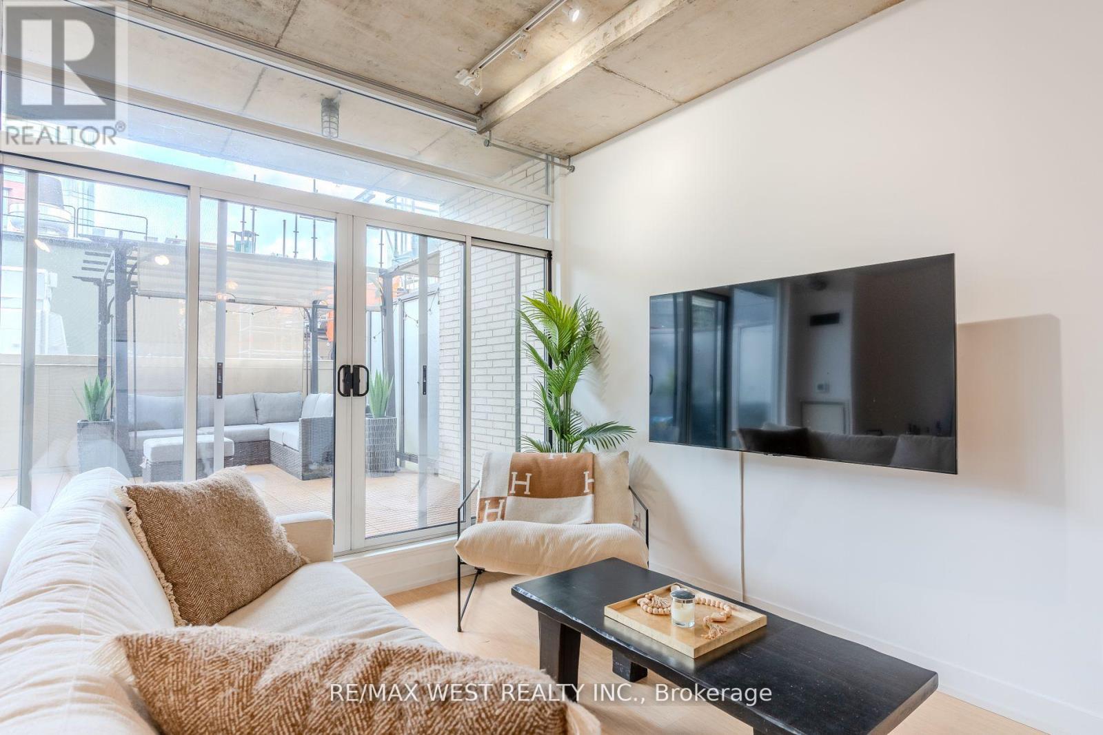 Photo 7 of 212 66 Portland Street, Toronto ON