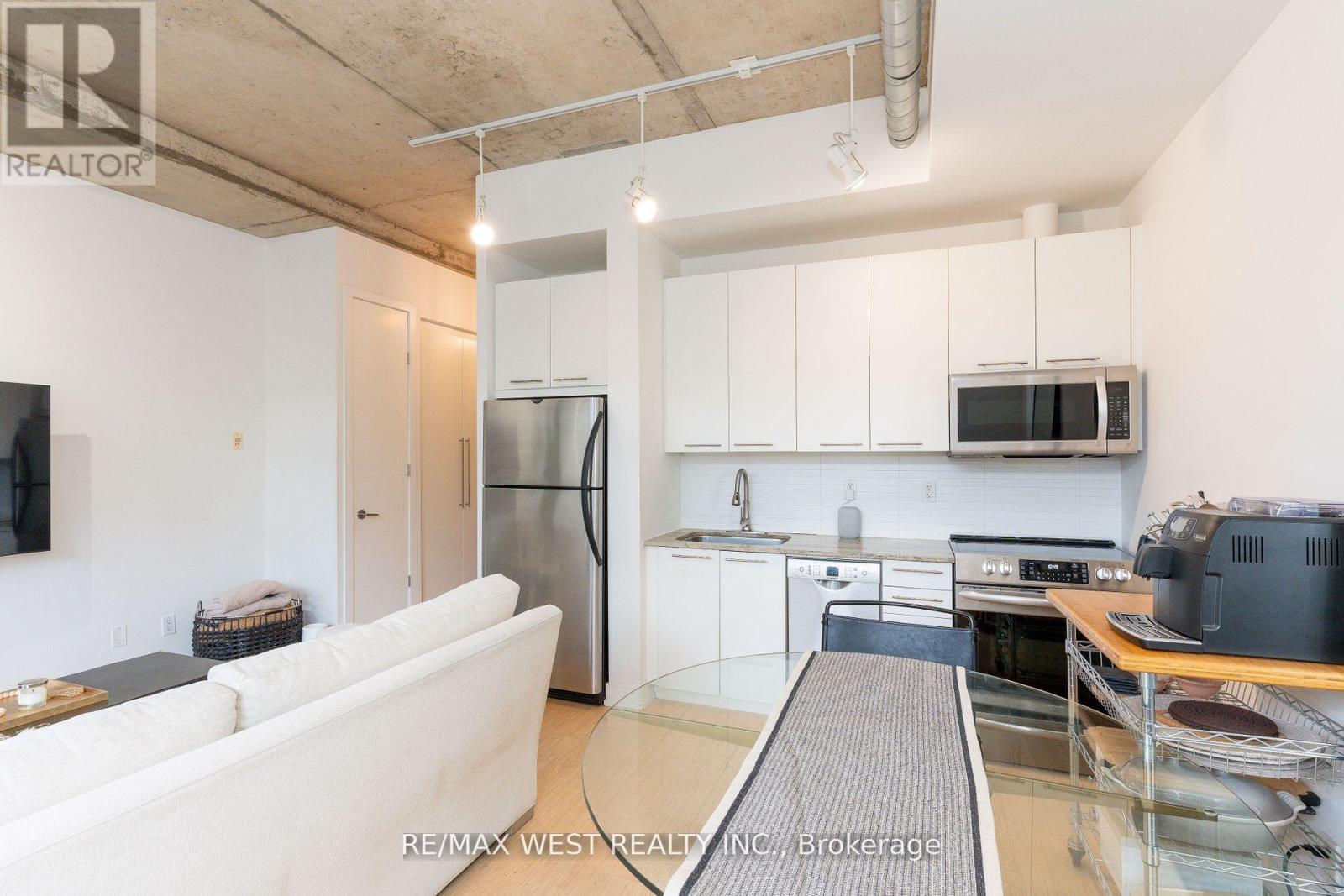 Photo 8 of 212 66 Portland Street, Toronto ON