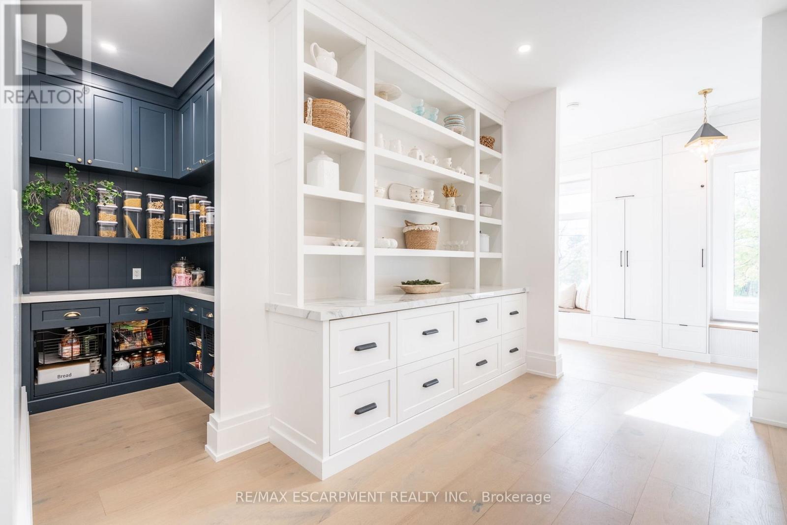 Photo 17 of 1131 Concession 6 W, Hamilton ON