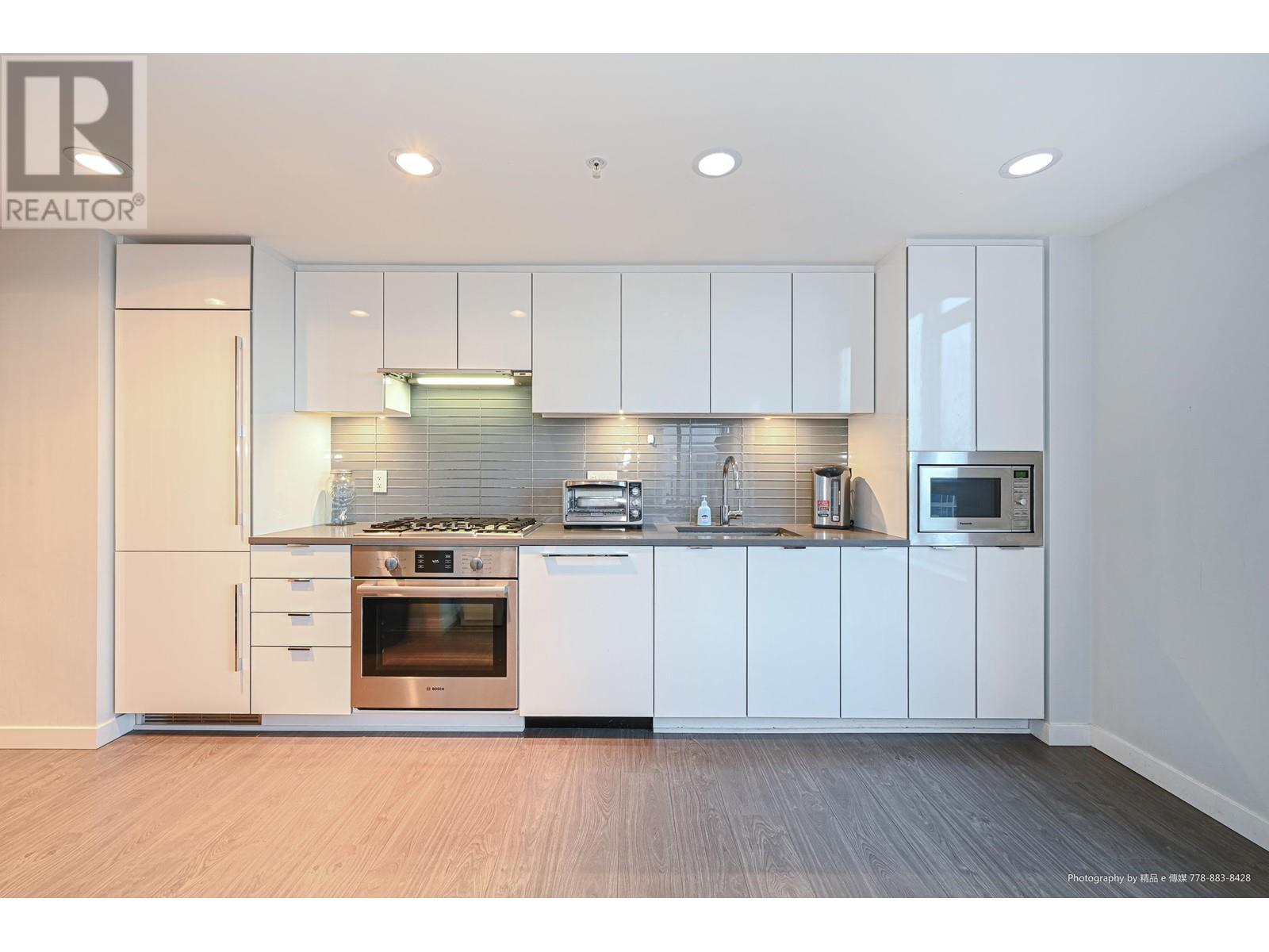 1702 8333 SWEET AVENUE, Richmond