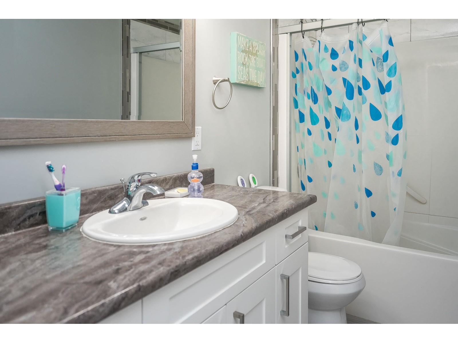 23456 44 AVENUE, Langley