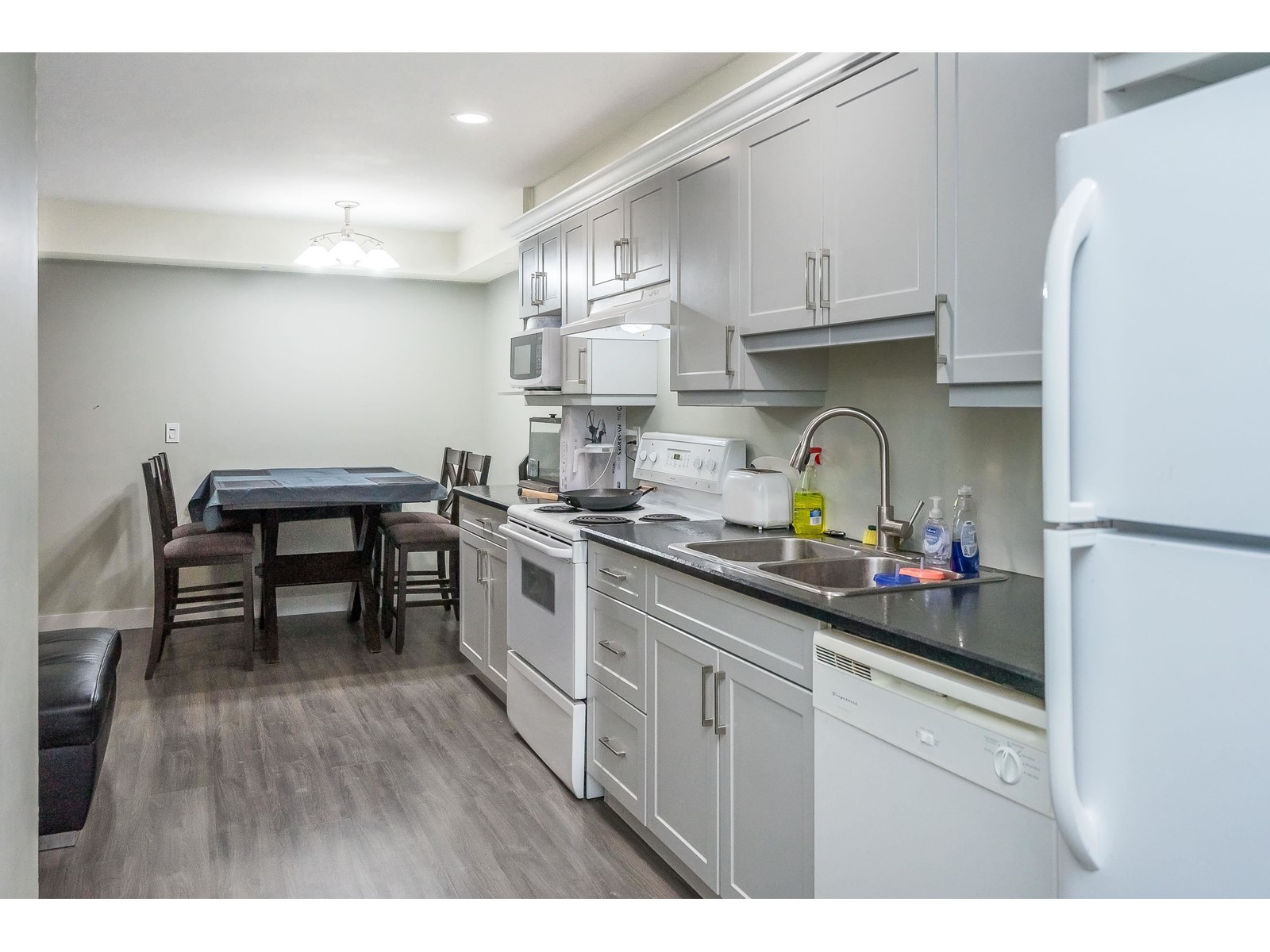 23456 44 AVENUE, Langley