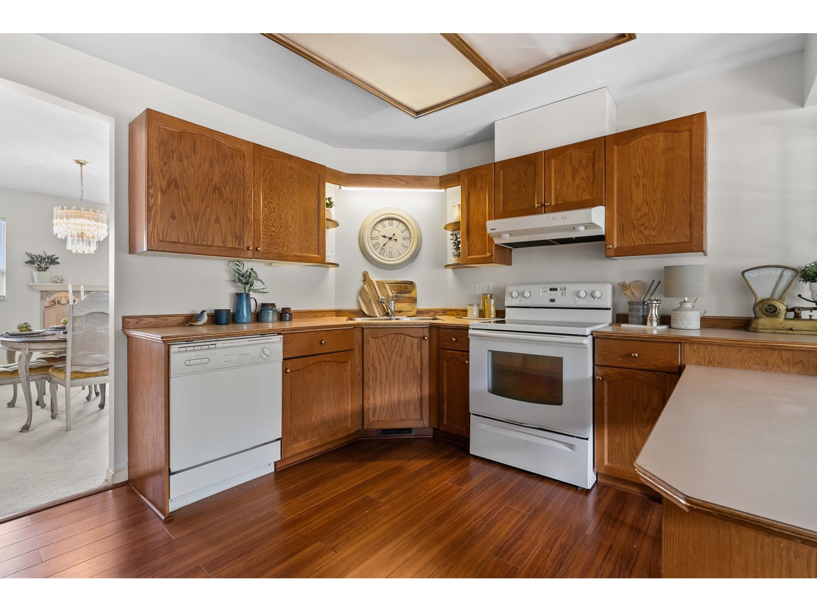 Photo 9 of 31 21848 50 Avenue, Langley BC
