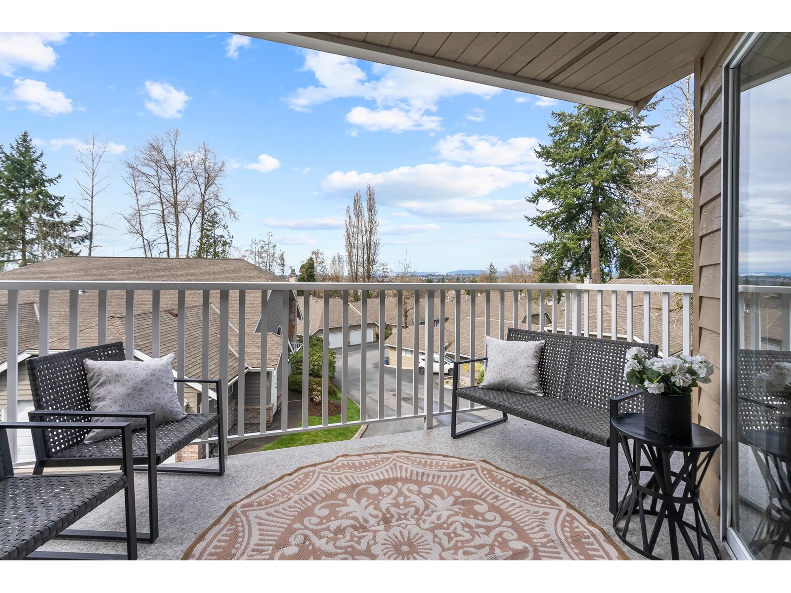 Photo 17 of 31 21848 50 Avenue, Langley BC