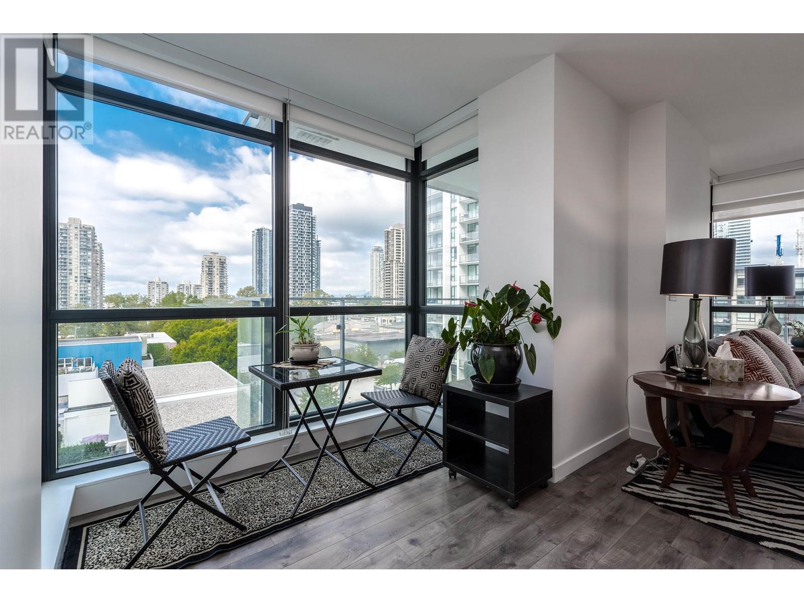 Photo 6 of 701 4488 Juneau Street, Burnaby BC