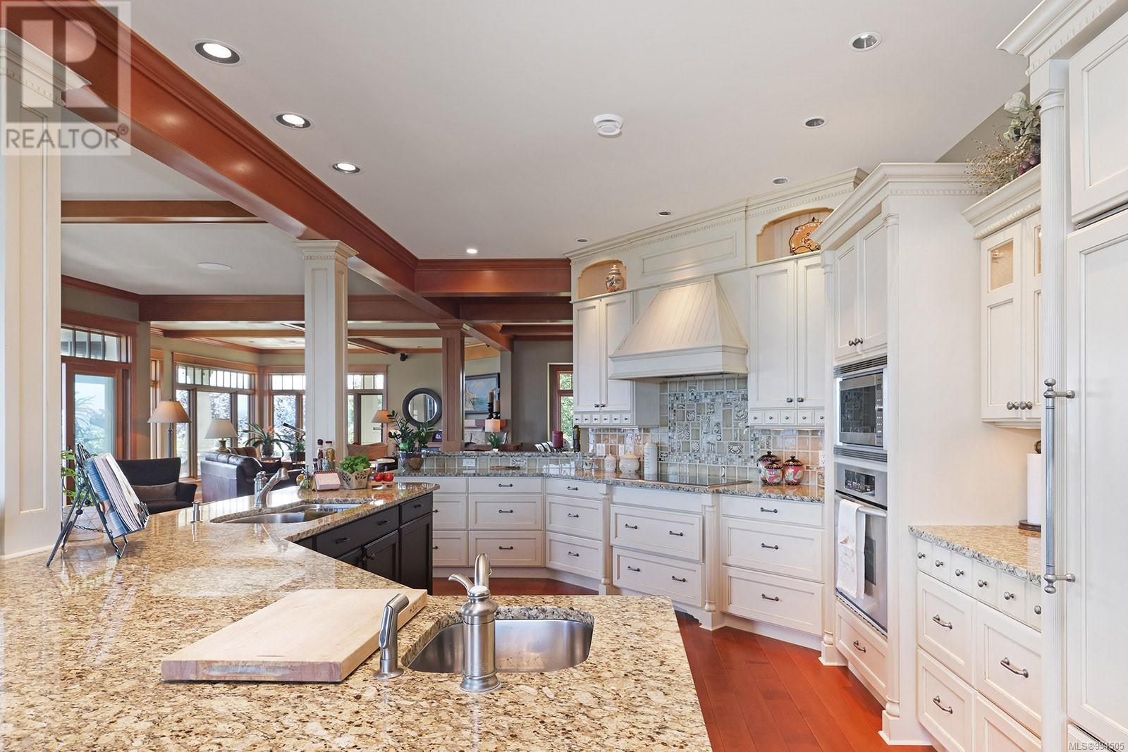 1133 Yates Rd, Comox