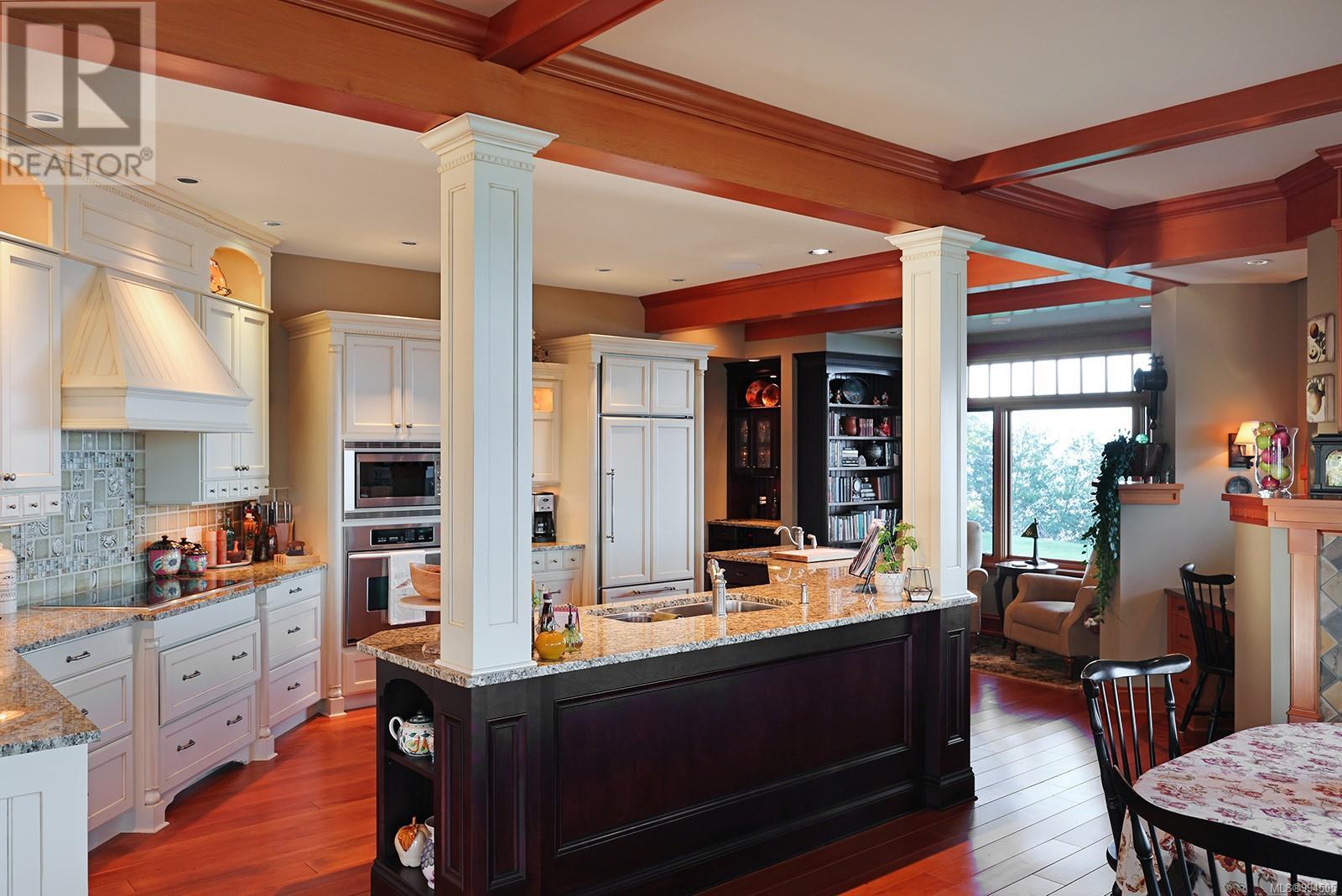 1133 Yates Rd, Comox