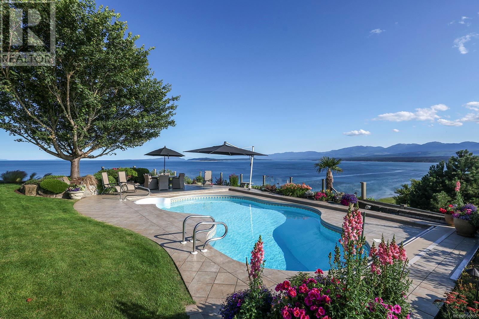 1133 Yates Rd, Comox