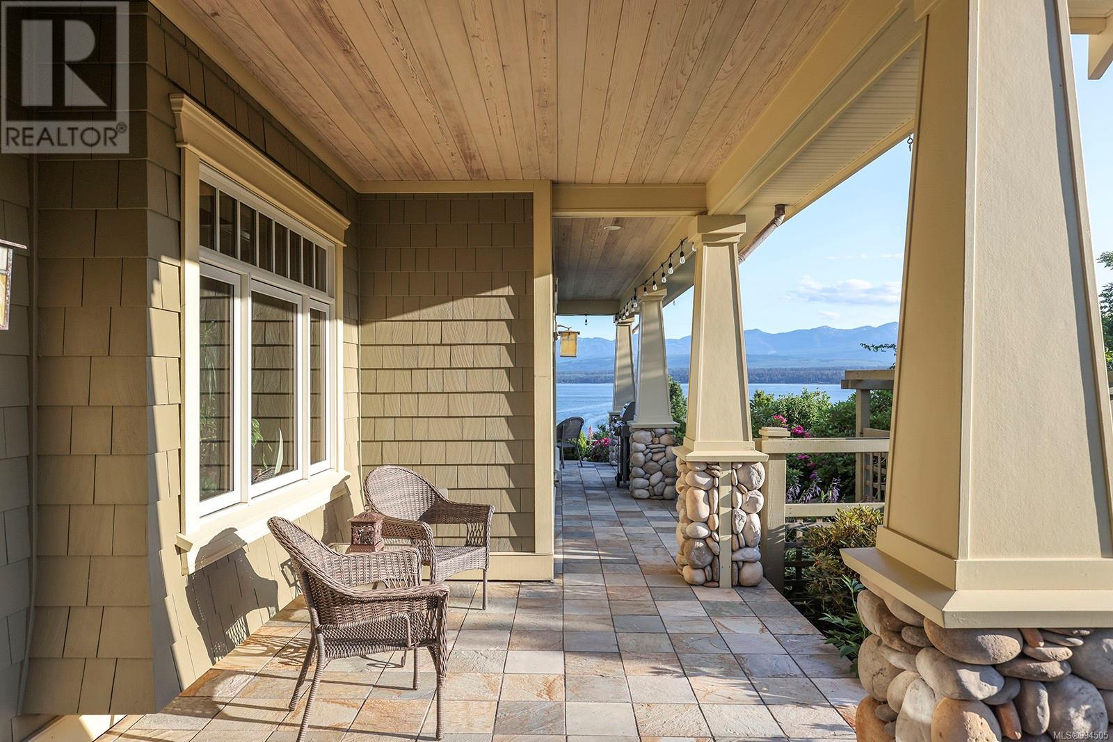 1133 Yates Rd, Comox