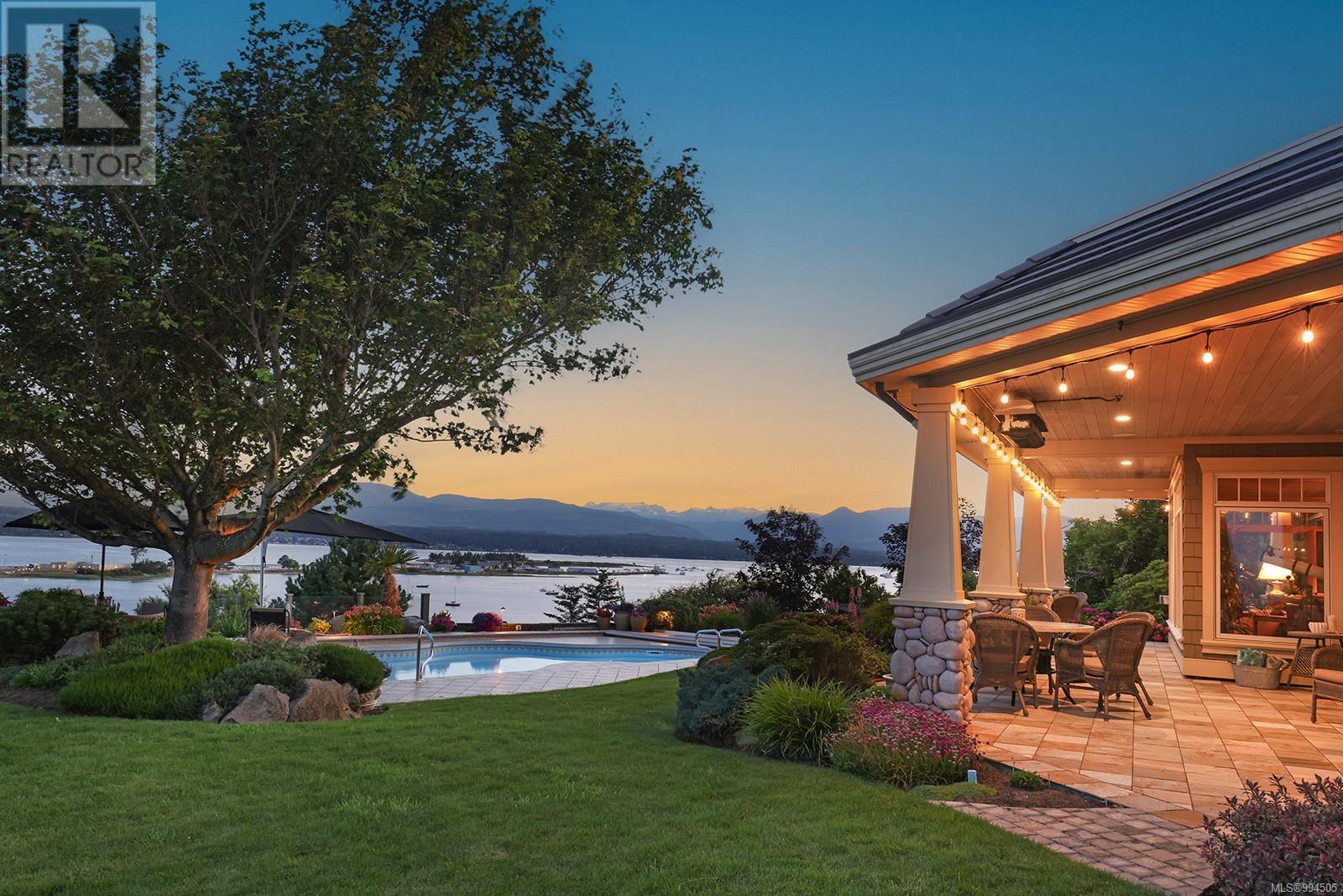 1133 Yates Rd, Comox