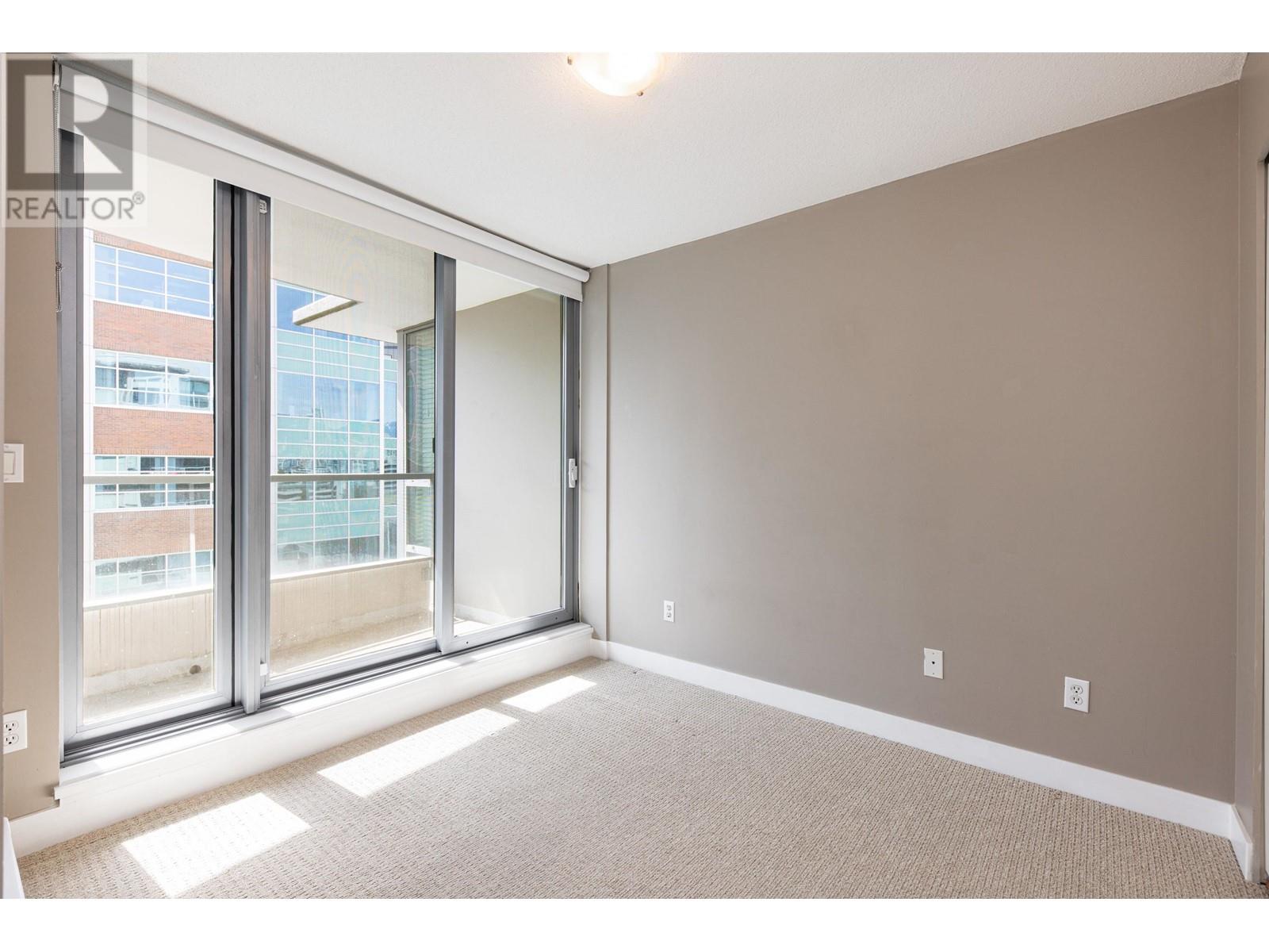 Photo 1 of 702 587 W 7th Avenue, Vancouver BC