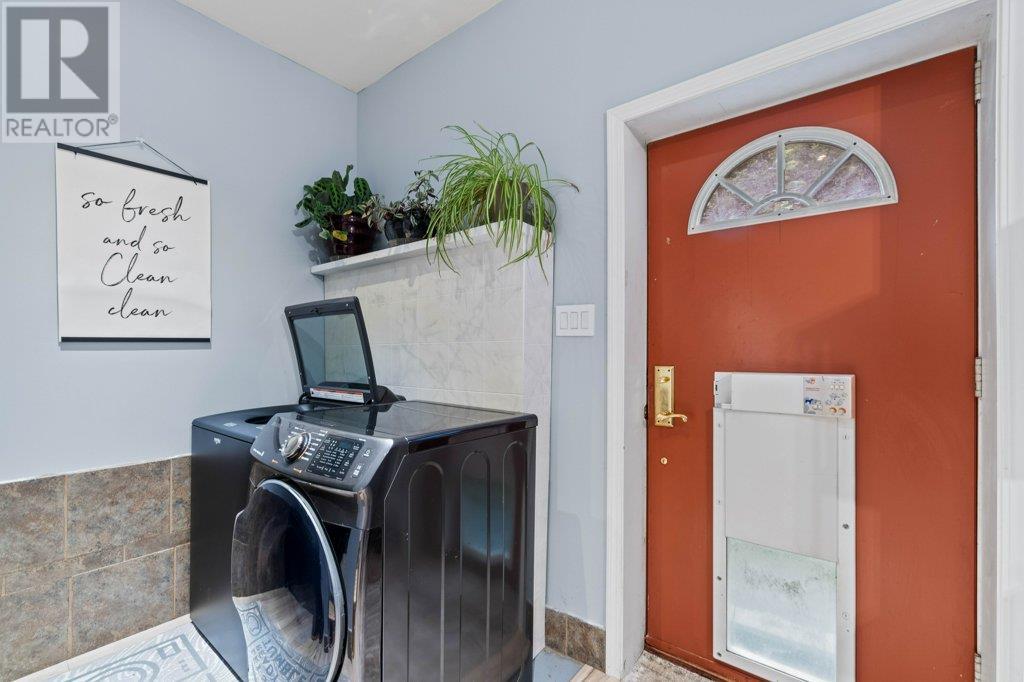 Photo 22 of 9048 Hummingbird Drive, Swansea Point BC