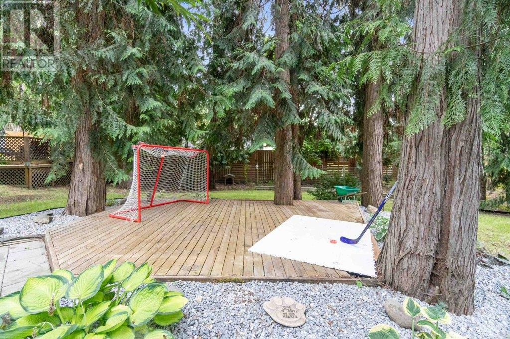 Photo 51 of 9048 Hummingbird Drive, Swansea Point BC