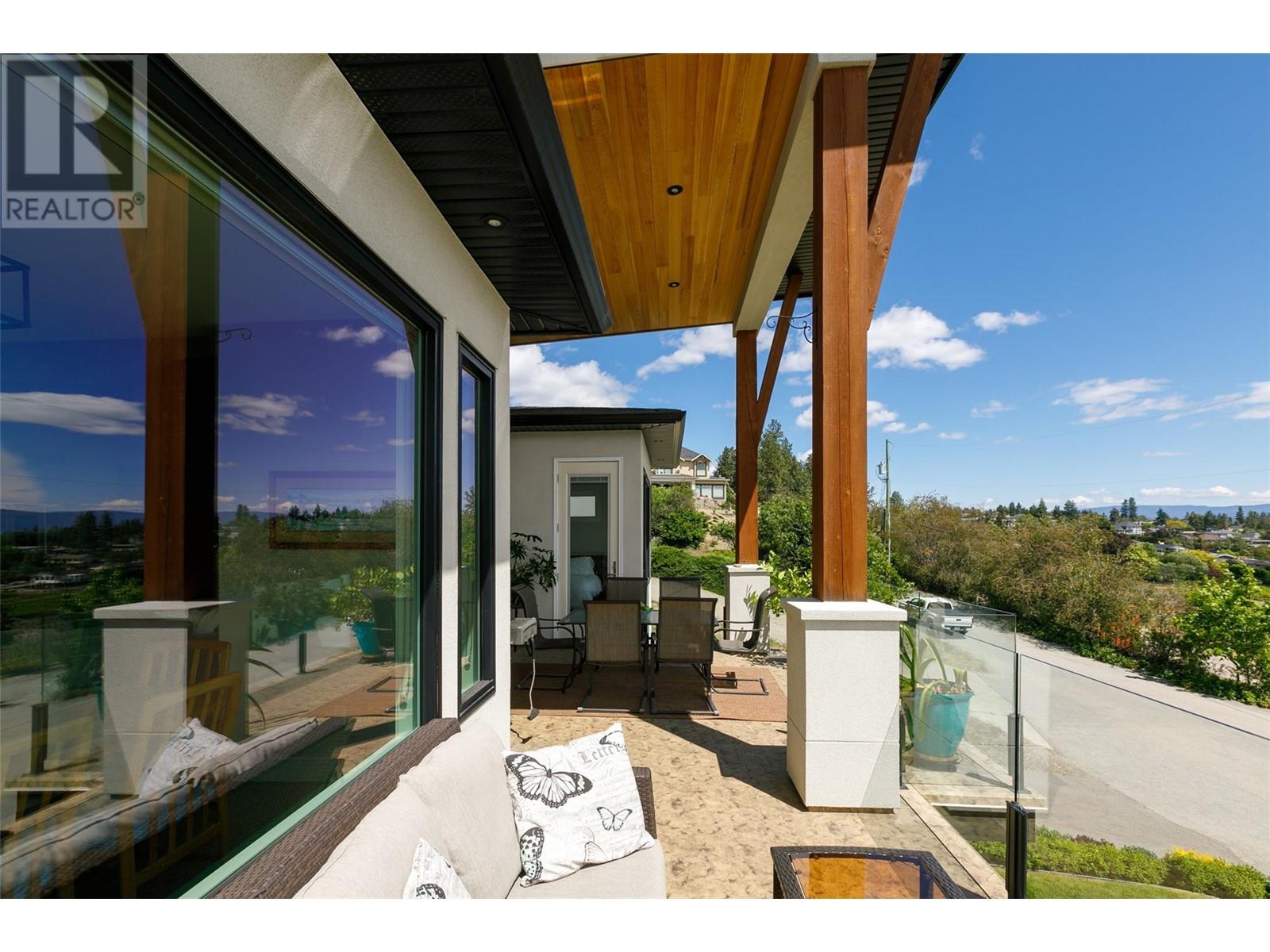  2822 Ourtoland Road, West Kelowna
