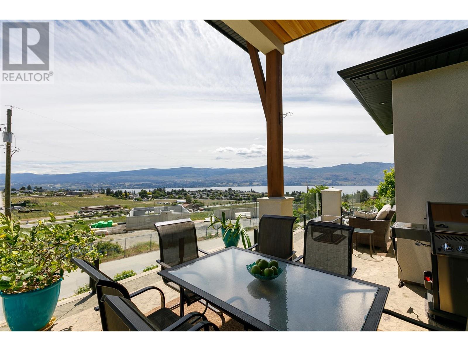  2822 Ourtoland Road, West Kelowna