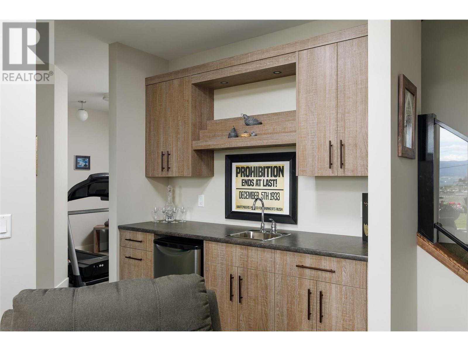  2822 Ourtoland Road, West Kelowna