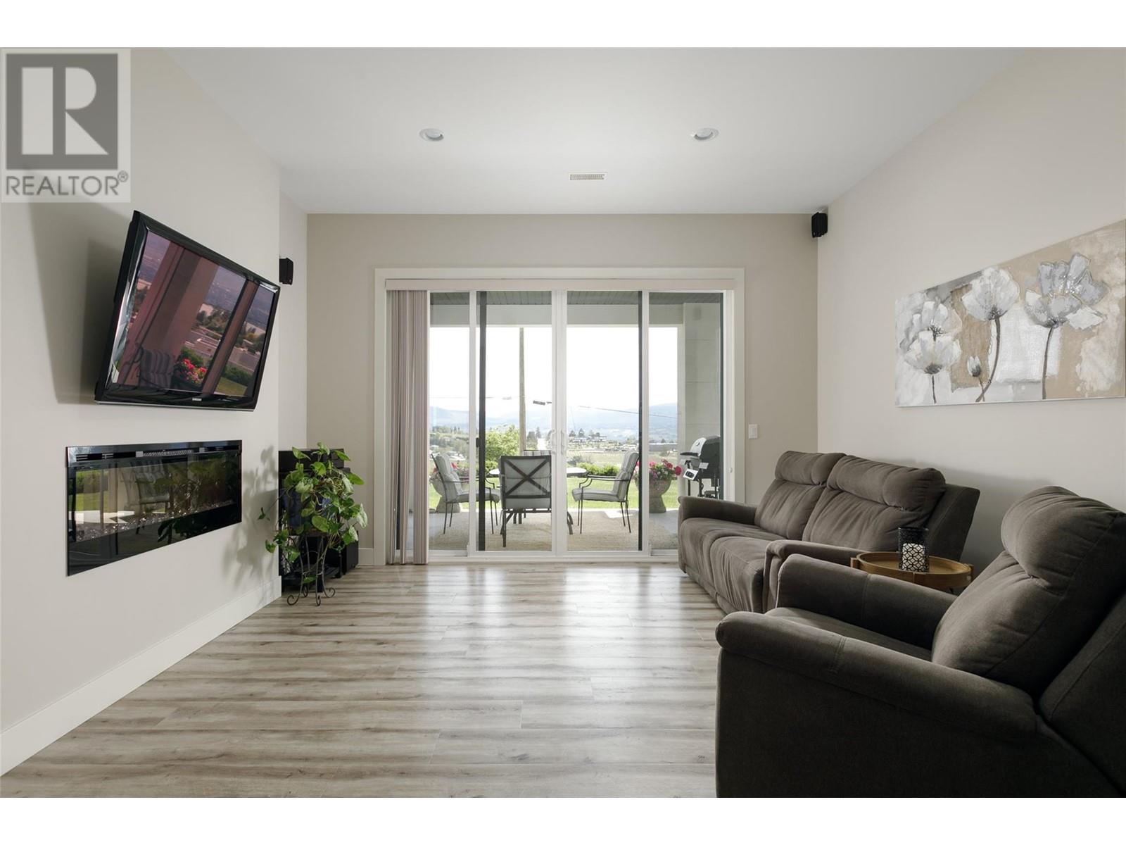  2822 Ourtoland Road, West Kelowna