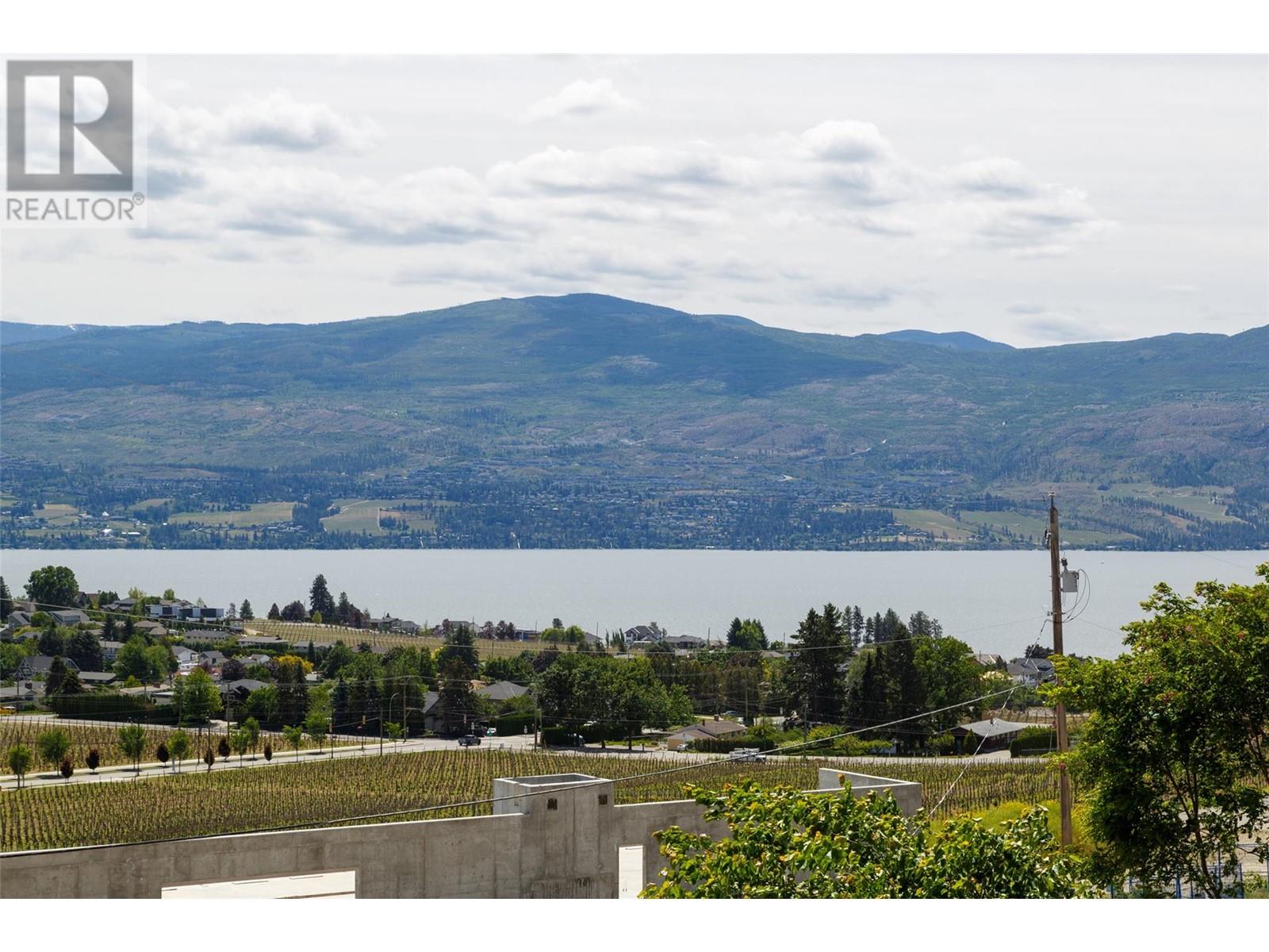  2822 Ourtoland Road, West Kelowna