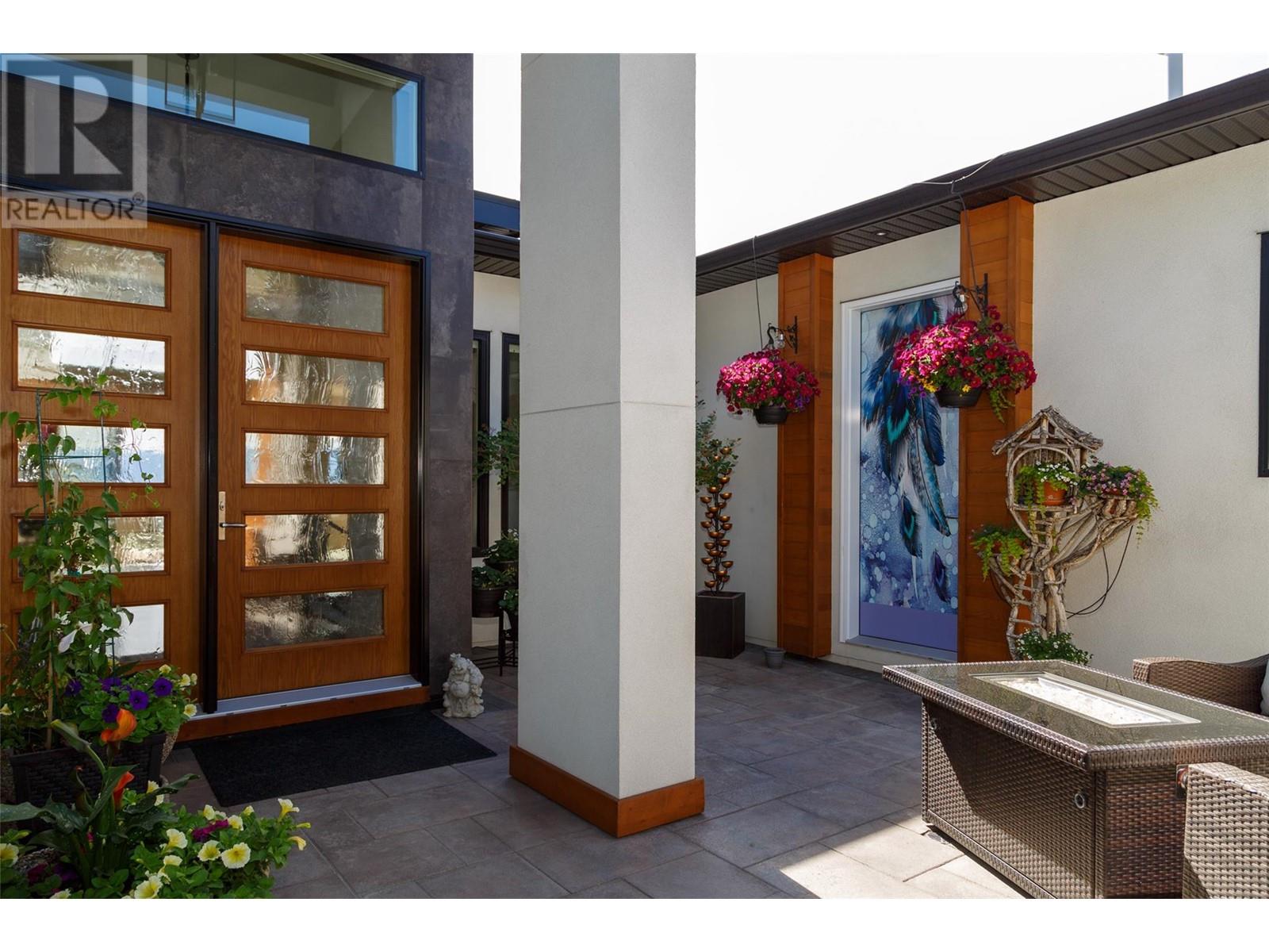  2822 Ourtoland Road, West Kelowna