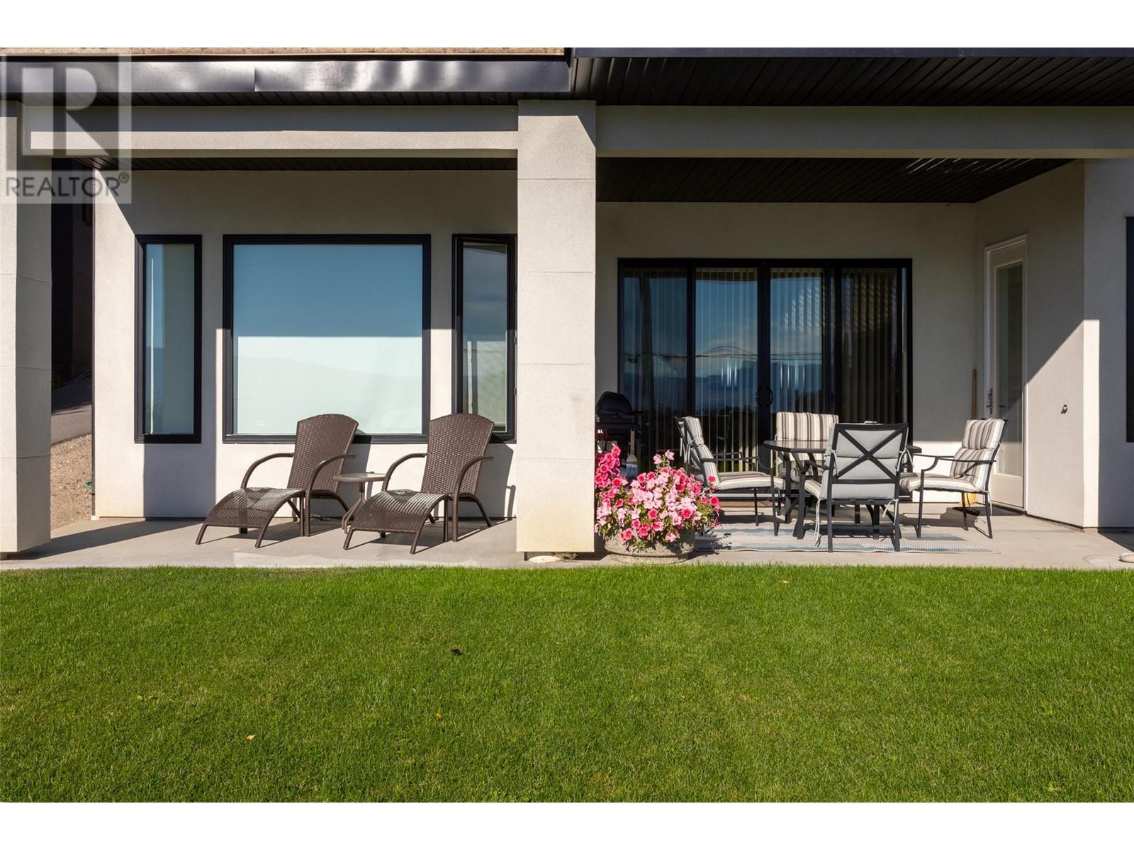  2822 Ourtoland Road, West Kelowna